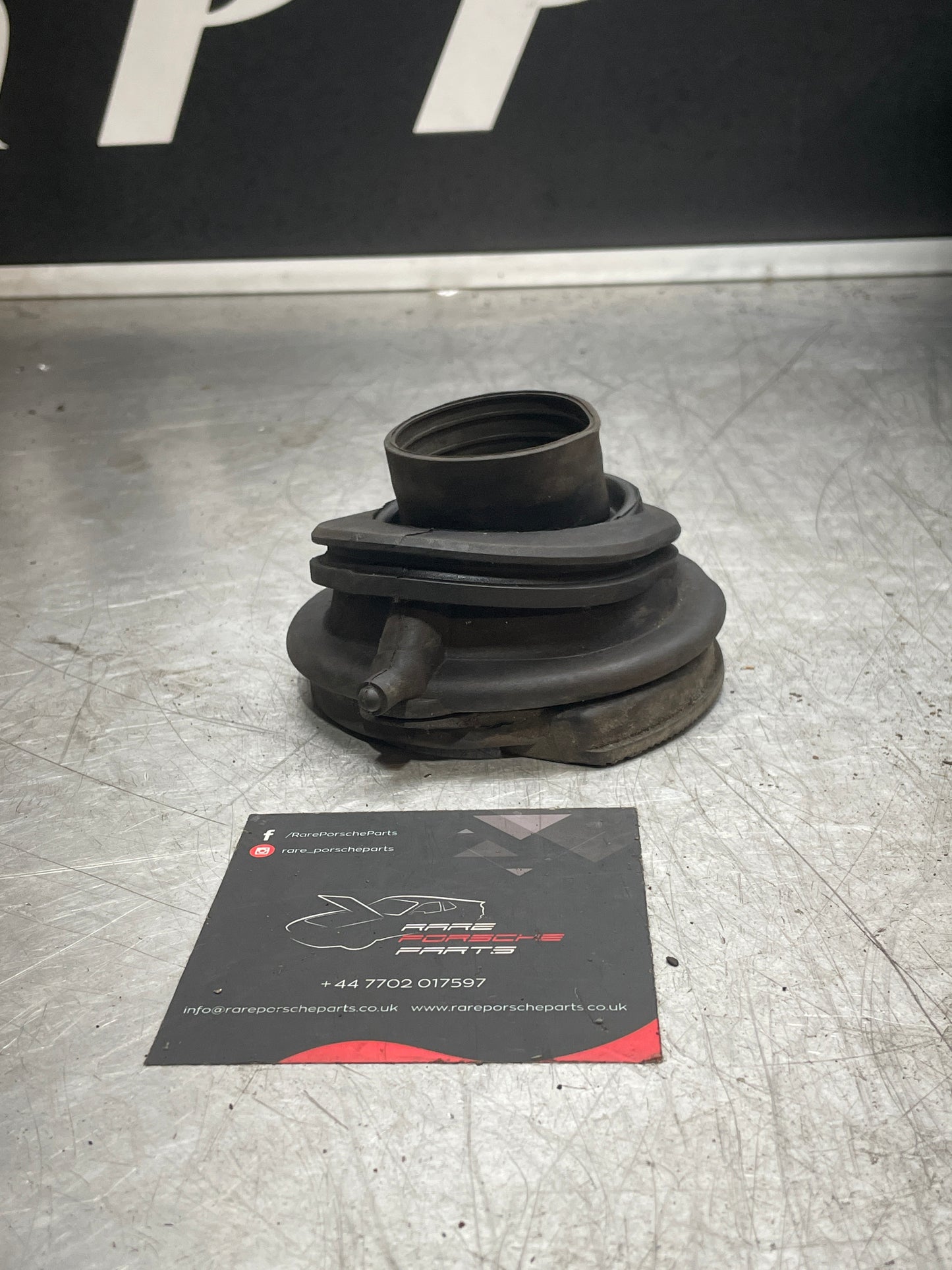 Porsche 944 fuel filler rubber sleeve, used 93120128102