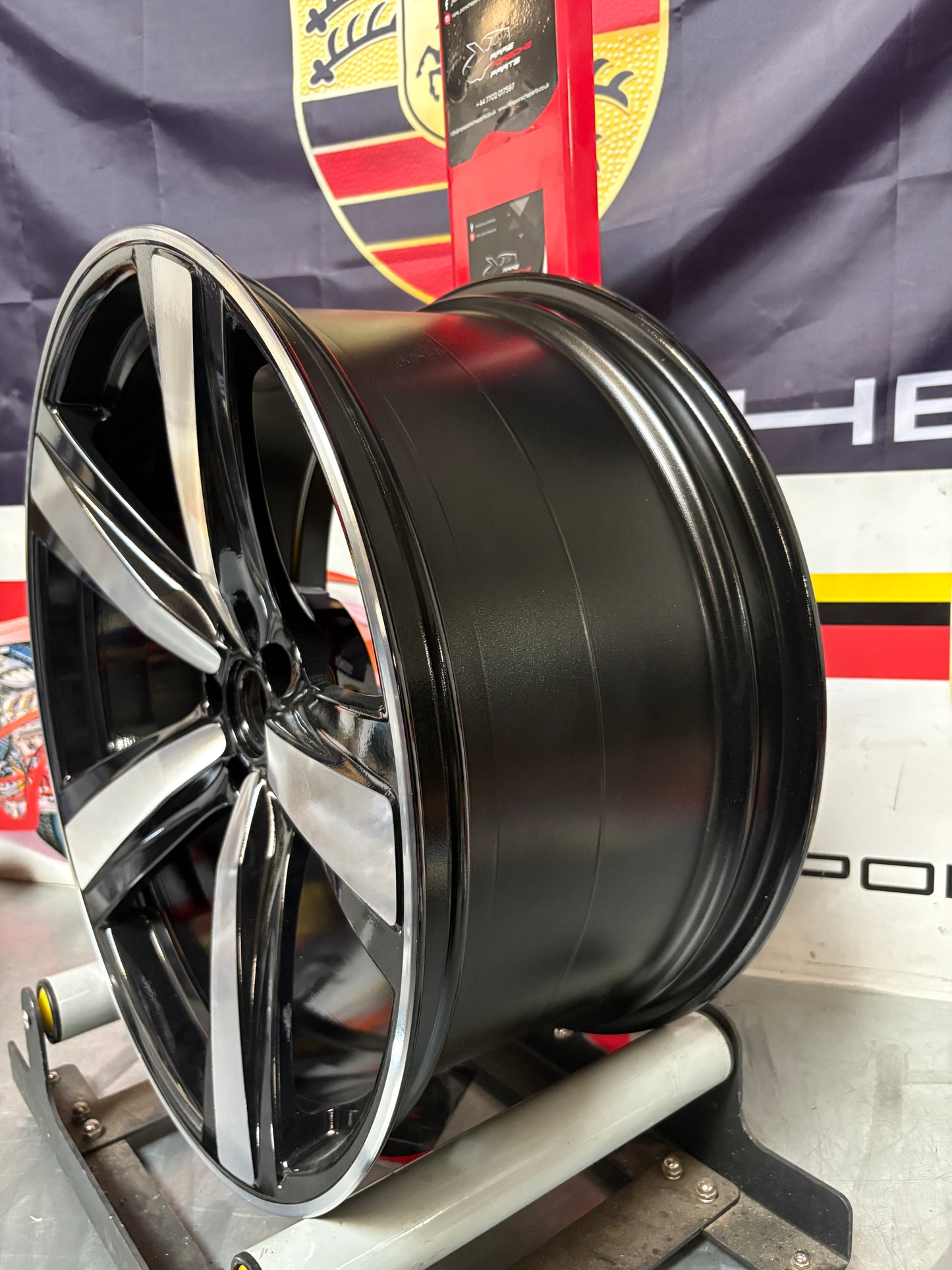 Porsche Macan 10.0Jx21”, ET19 Front rim, refurbished 95B601025GM