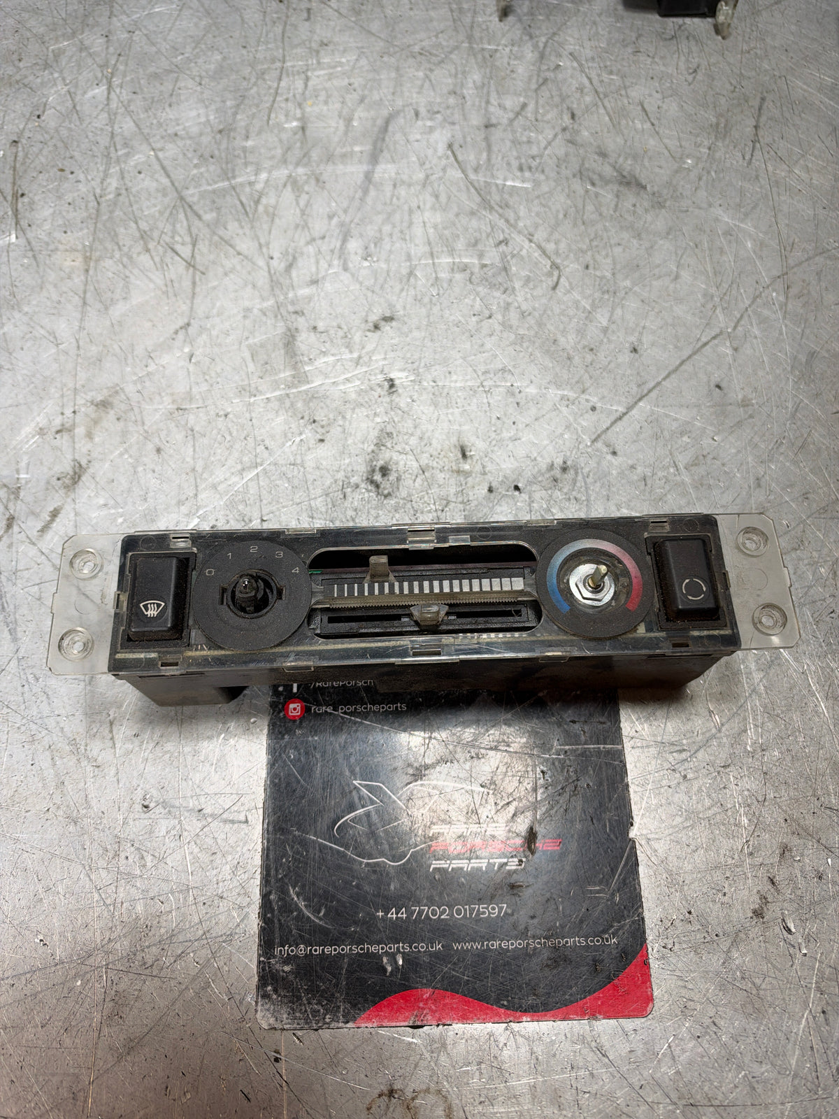 Porsche 944 climate heater control switch unit 85.5-91 years. 94465302103 used, broken plastic