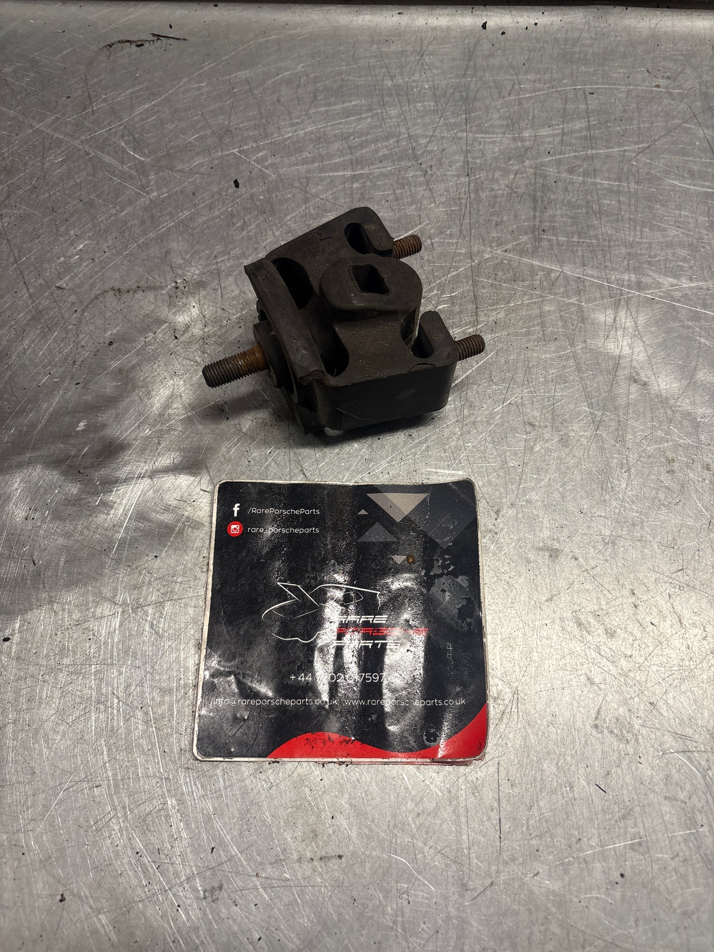 Porsche 924 Rubber engine mount, used. 477199301 / 477199301A