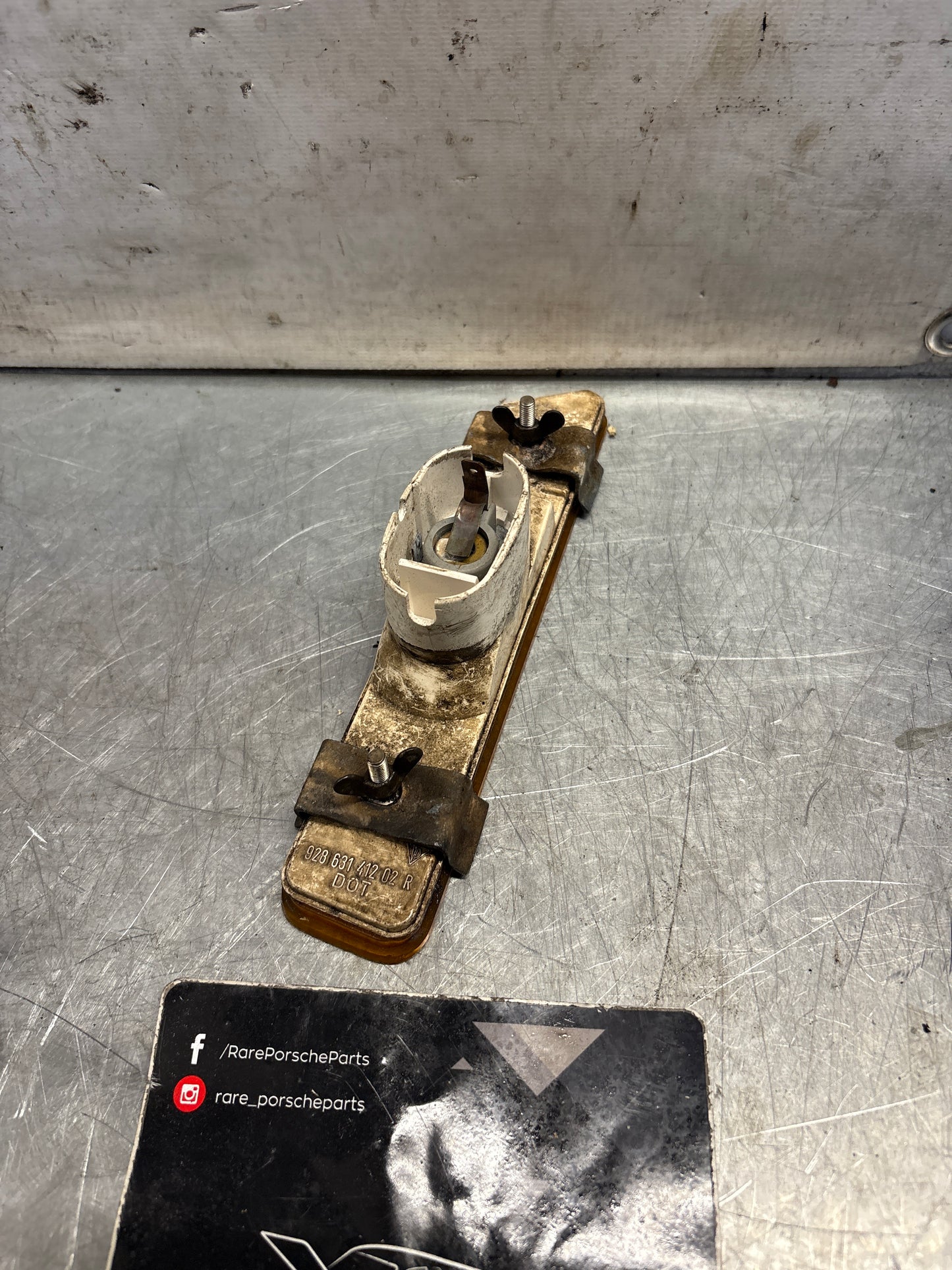 Porsche 928 Front right sidemarker, used 92863141202