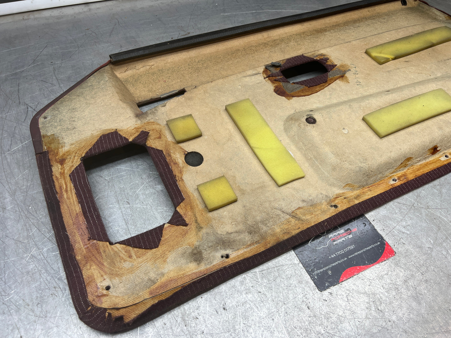 Porsche 944 left burgundy pinstripe door card for late cars from 85.5 944555017