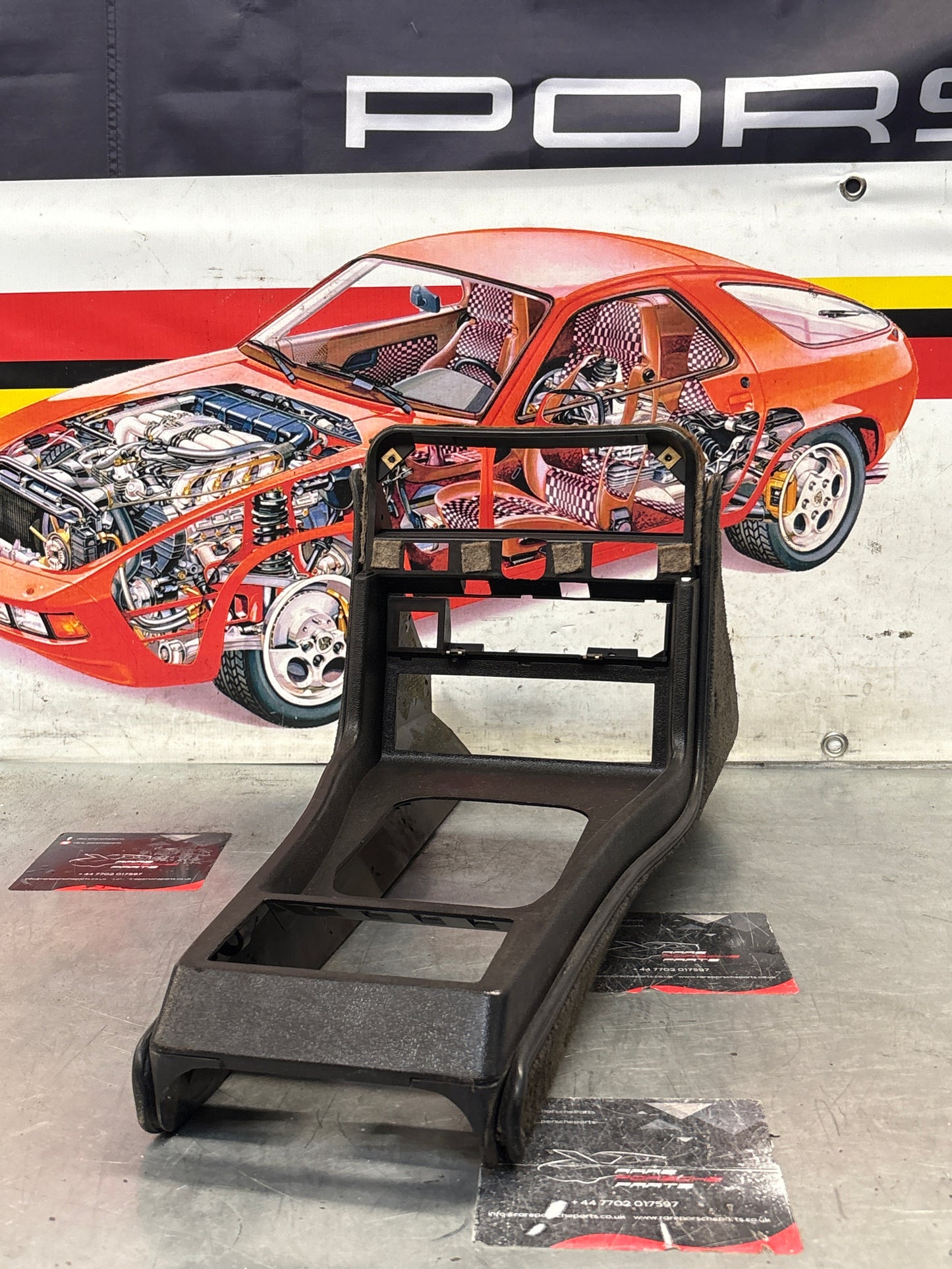 Porsche 924 centre console black, no switch holes 477857951 / 477857969 used