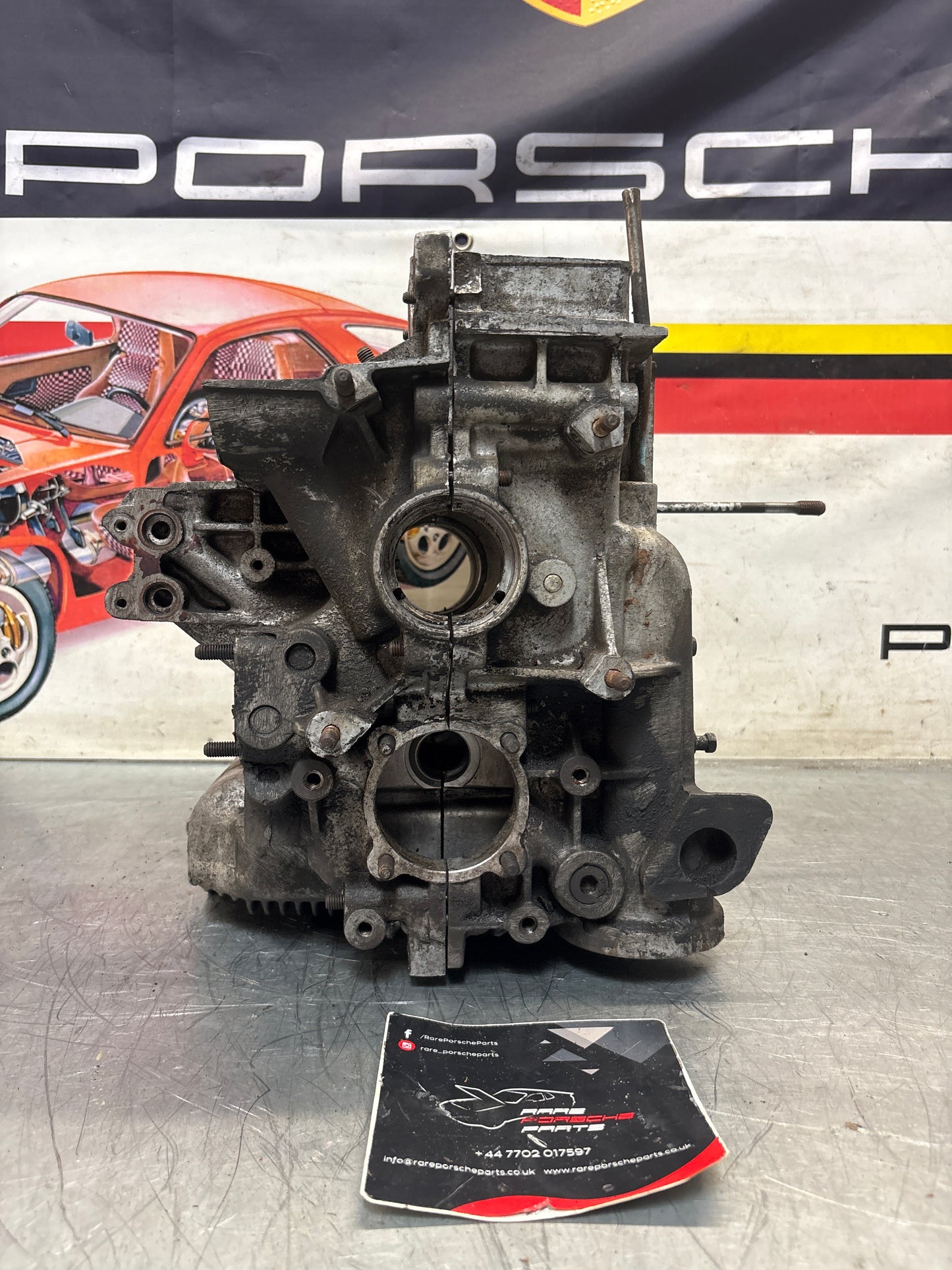 Porsche 914 1.7L engine case, used EA045825
