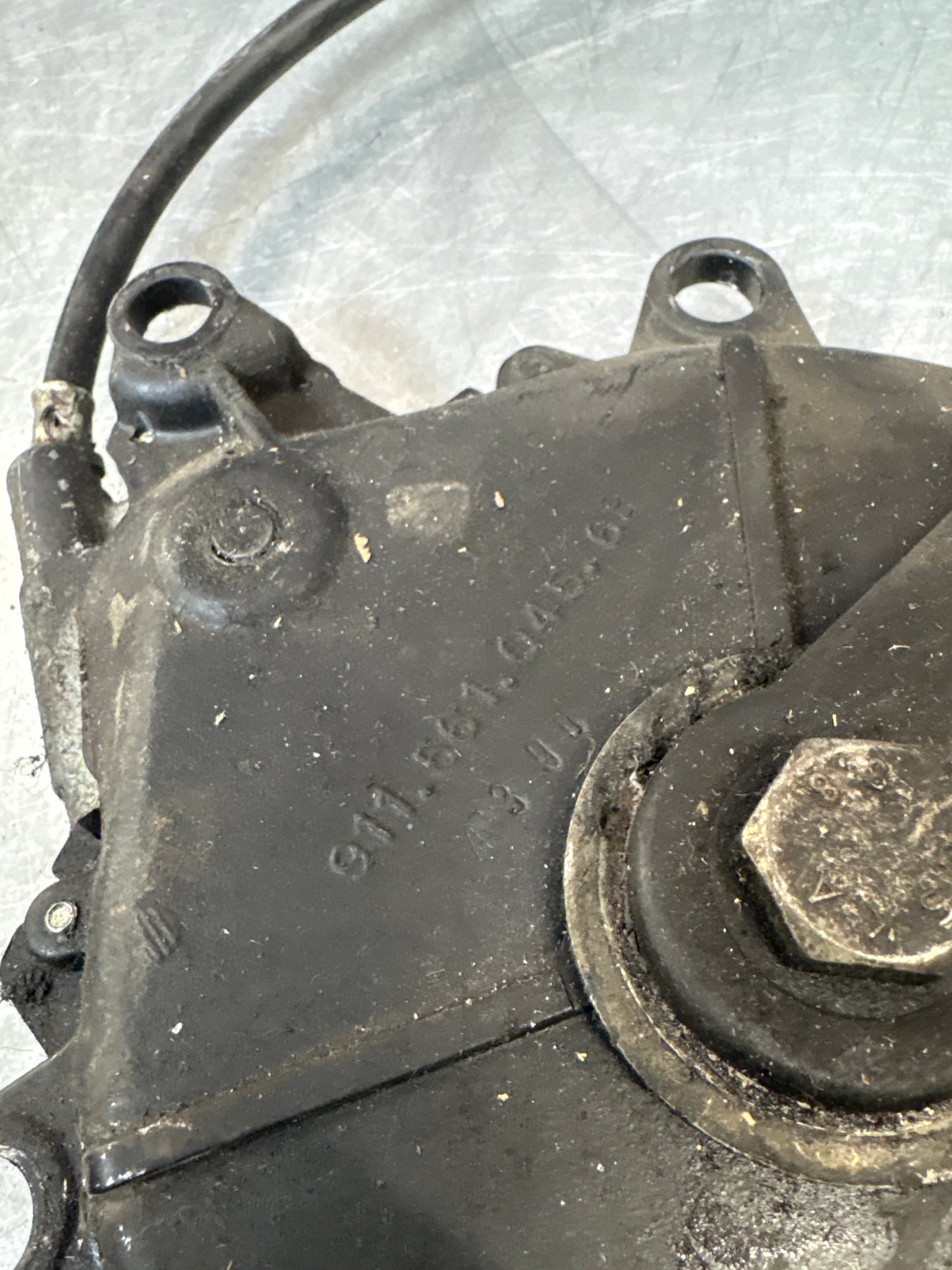 Porsche 911 993 944 968 left side cabrio roof gearbox 91156104568 used