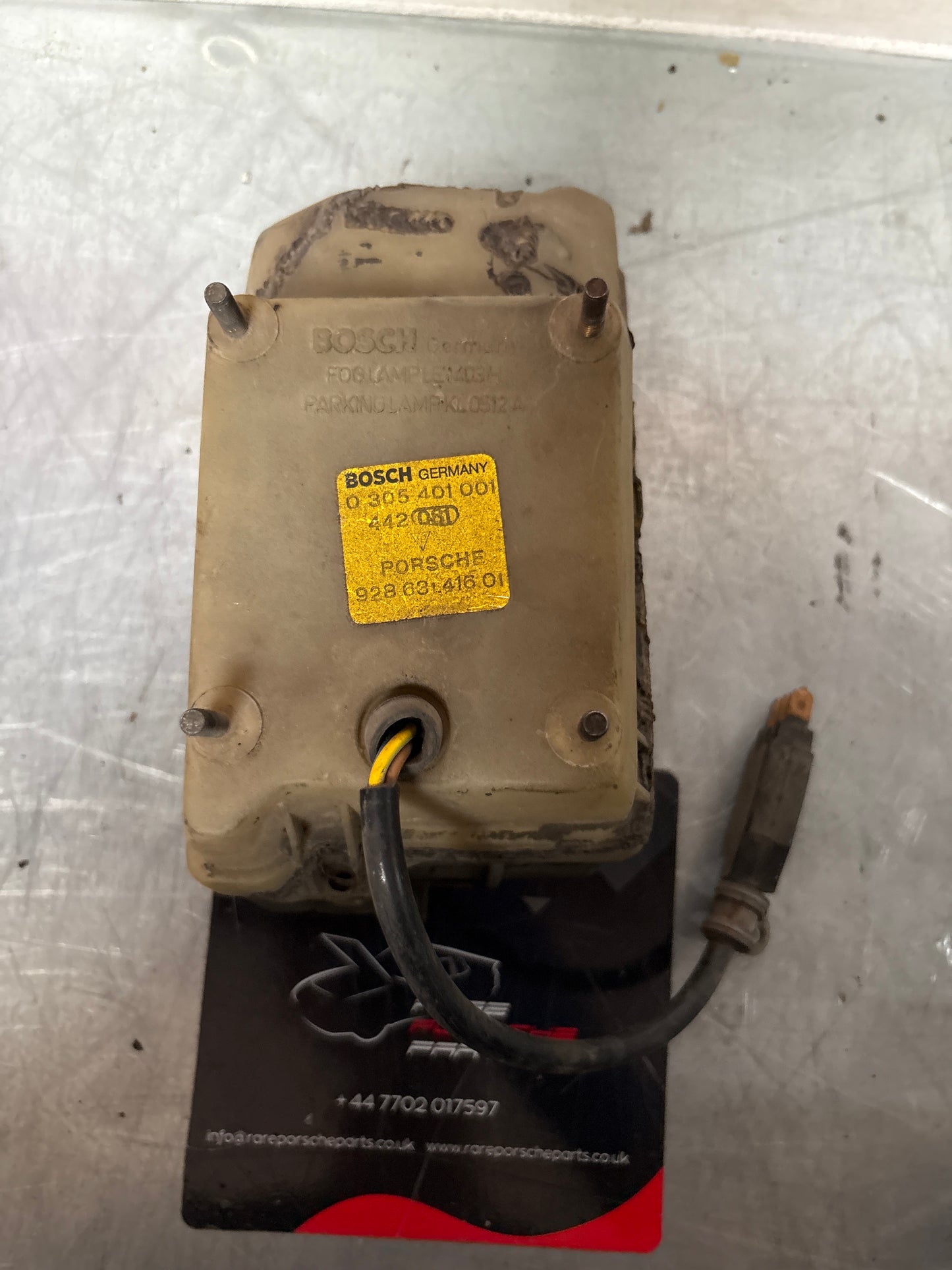 Porsche 911 high beam light, used 92863141601 / 0305401001