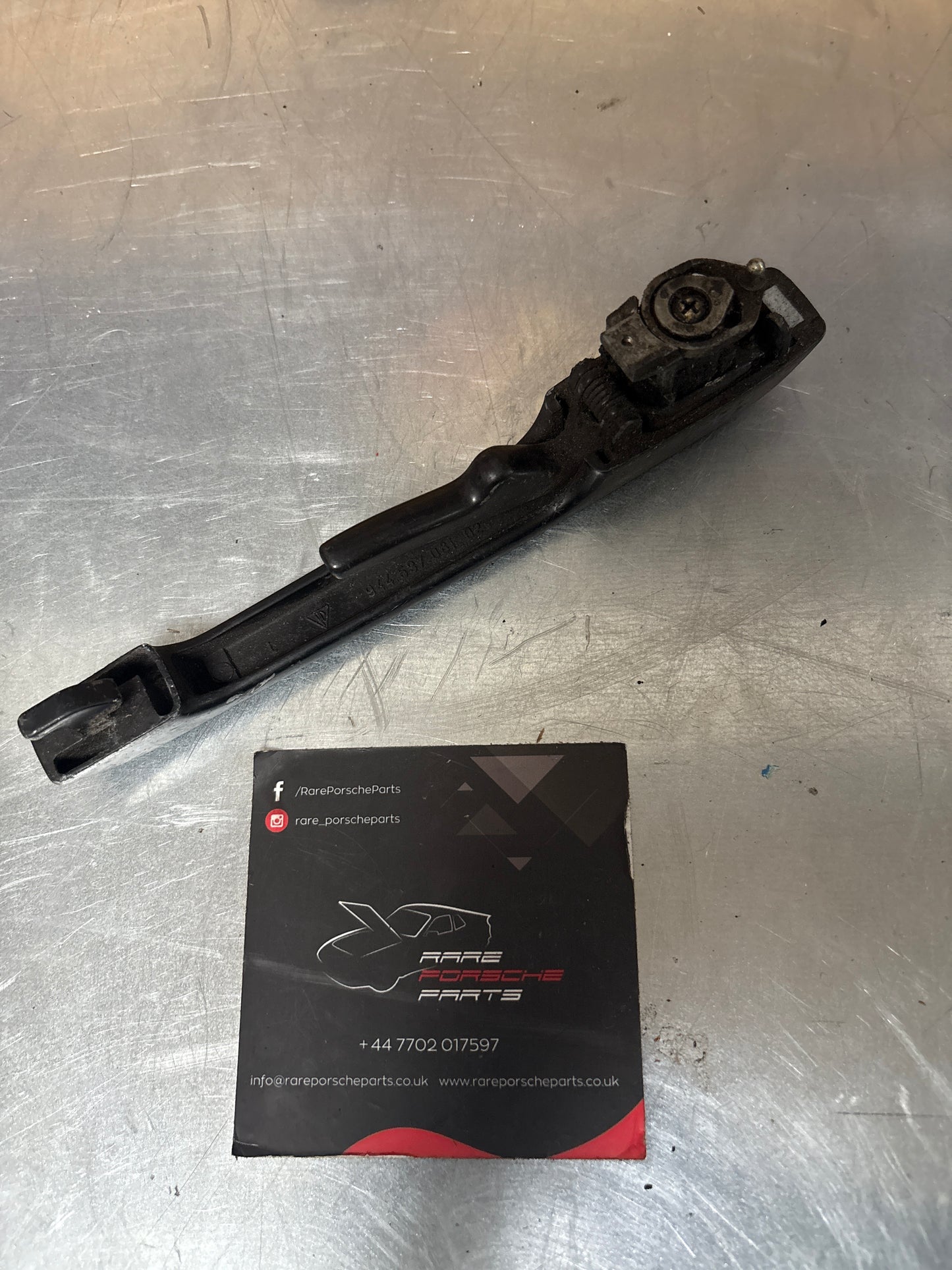 Porsche 944 S2 Bare Door Handle Left 94453706102 used