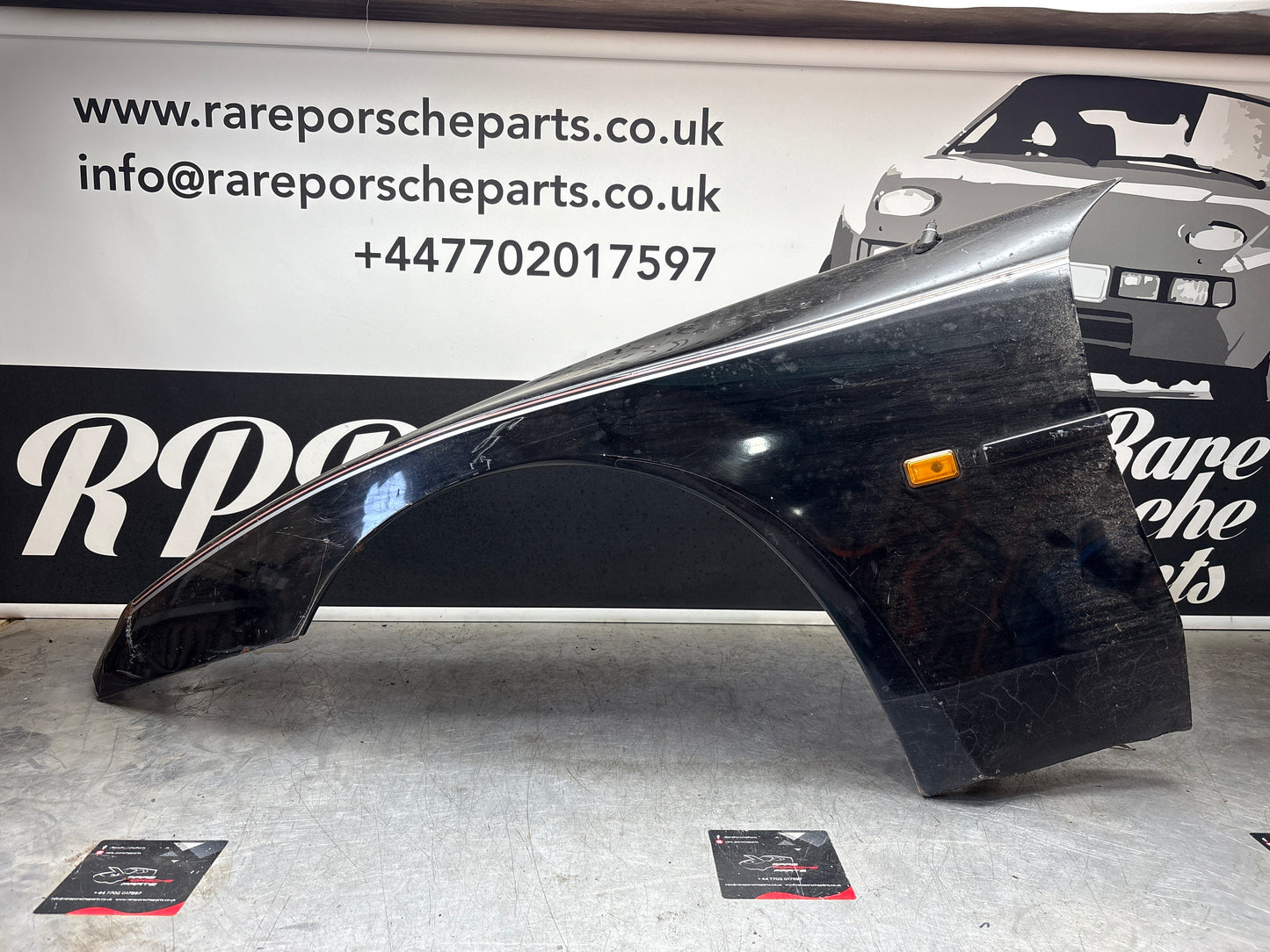 Porsche 944 early left front wing, please see photos, used