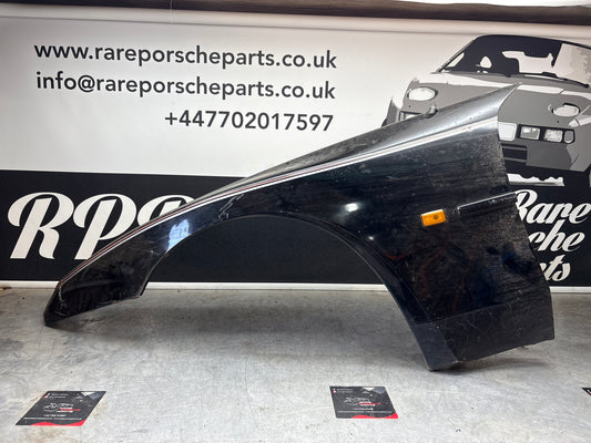 Porsche 944 early left front wing, please see photos, used