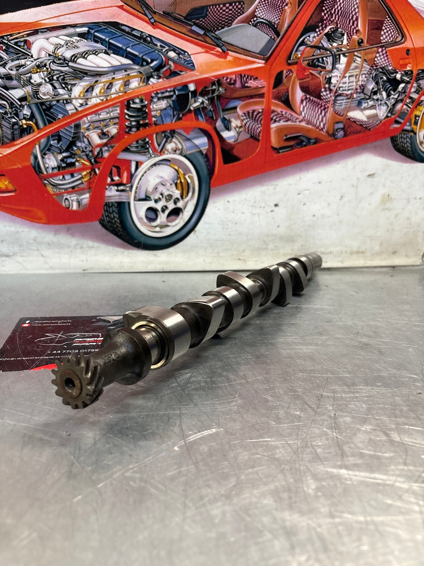Porsche 924 / 924 Turbo chamshaft 046109021 used