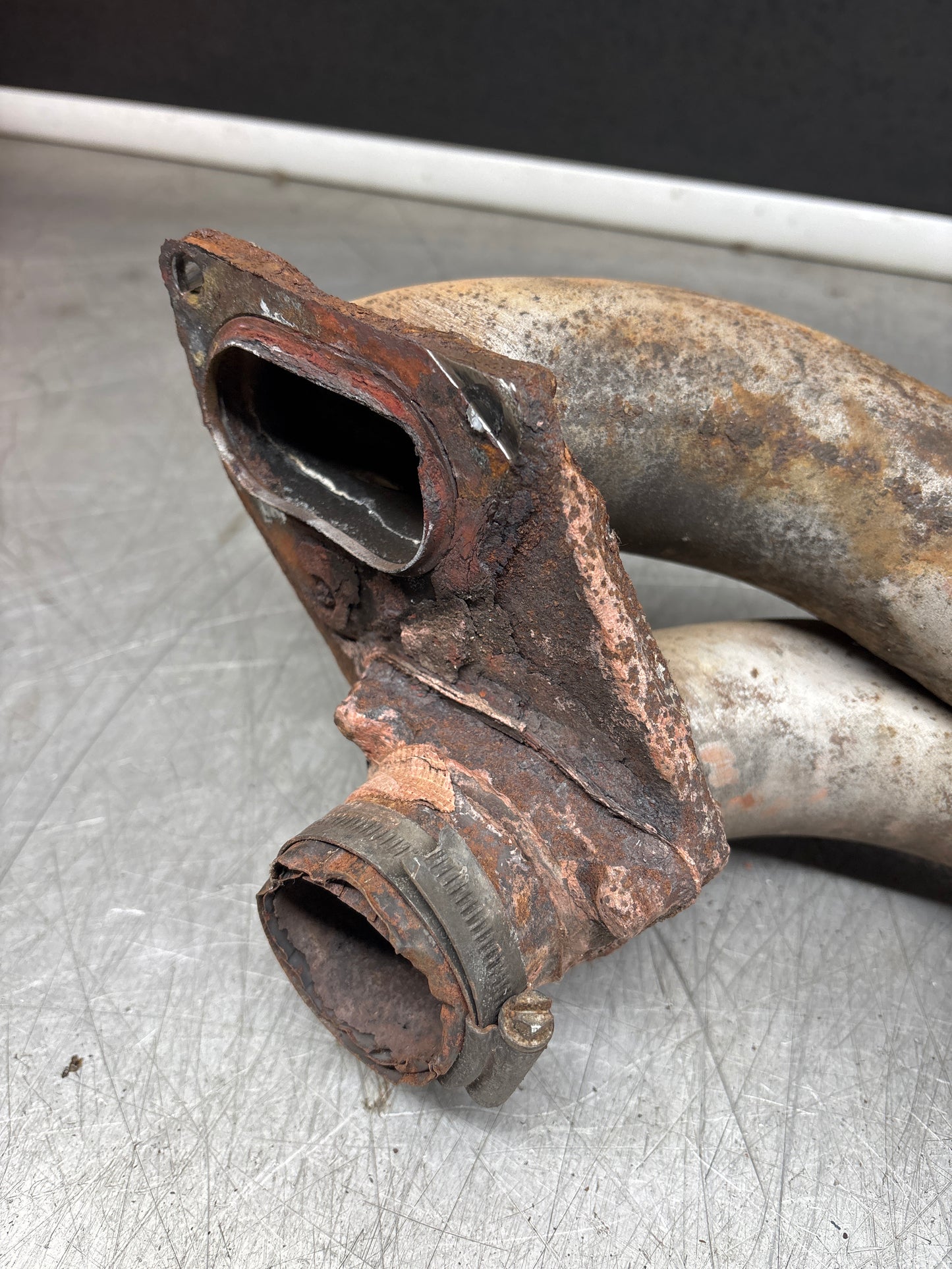 Porsche 911 930 exhaust muffler, 93011118303, spares or repair