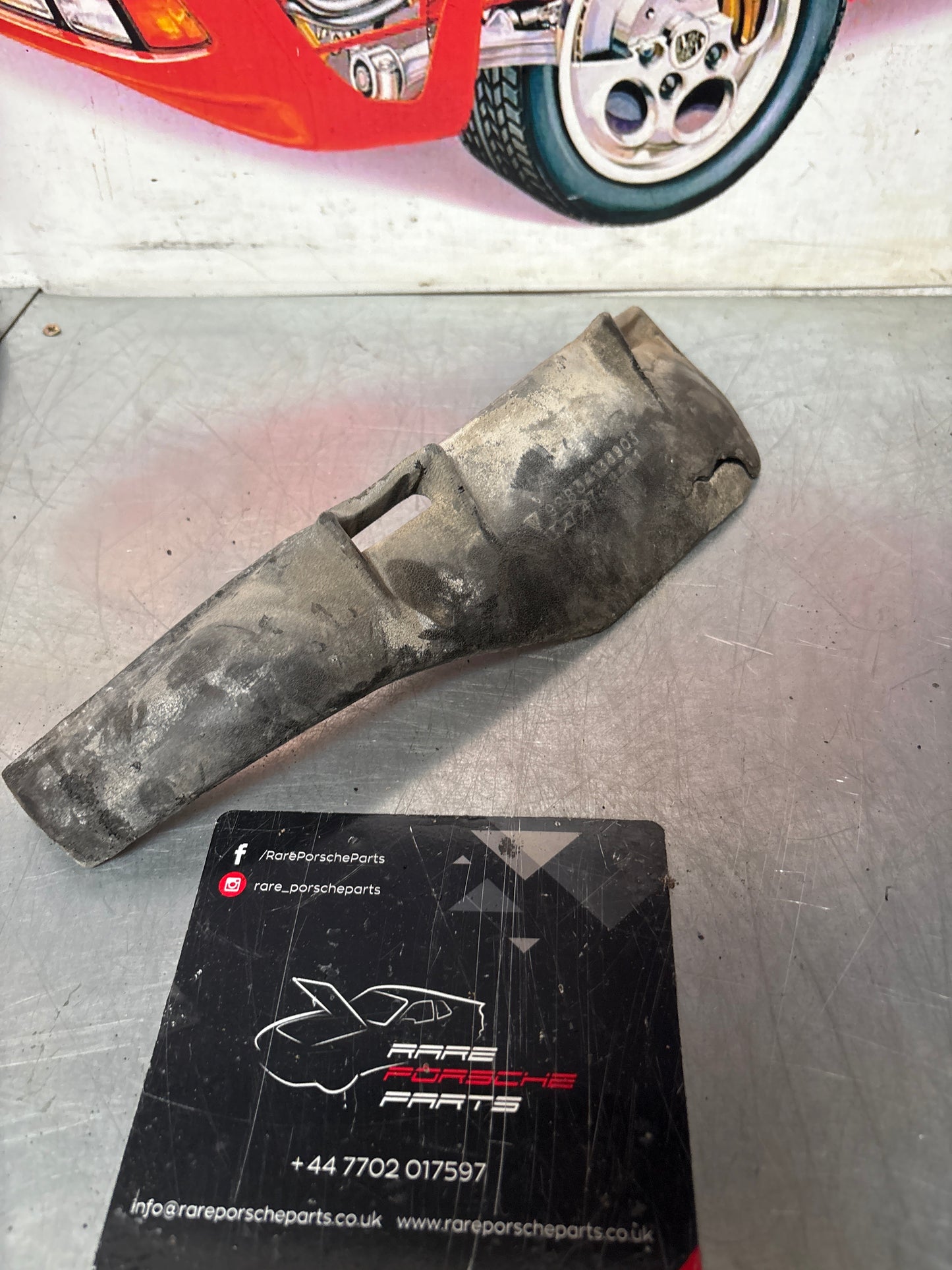 Porsche 928 control arm rubber spoiler left, used, 92834138903
