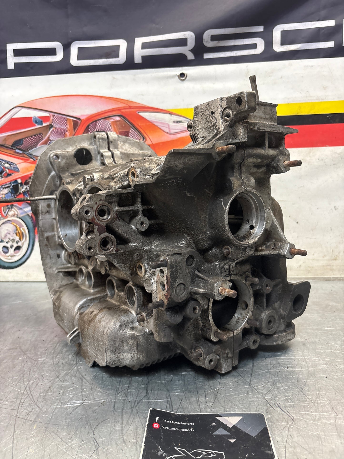 Porsche 914 1.7L engine case, used EA045825