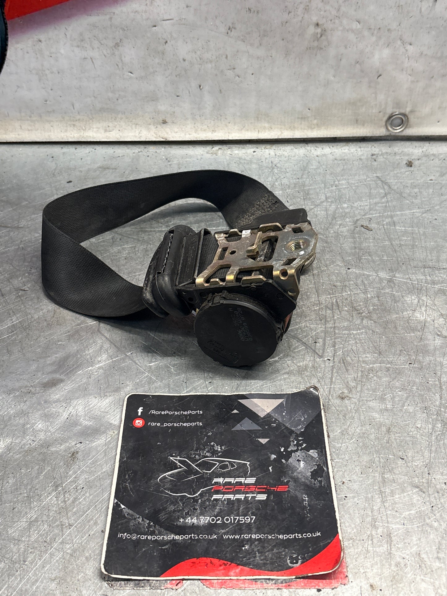 Porsche 911 996 rear right seatbelt, used 99680303603