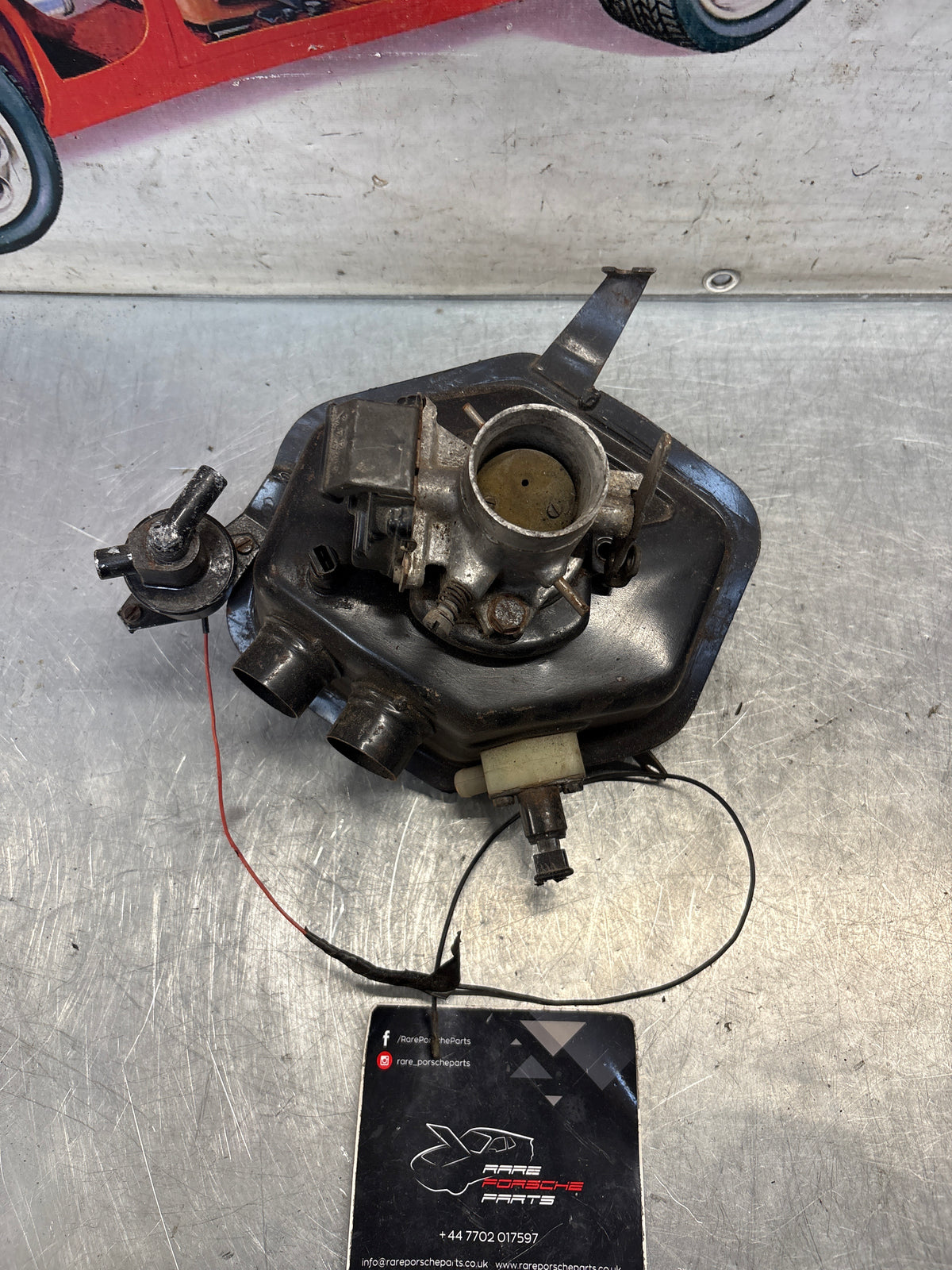 Porsche 914 2.0 air distributor housing, used 039133055B