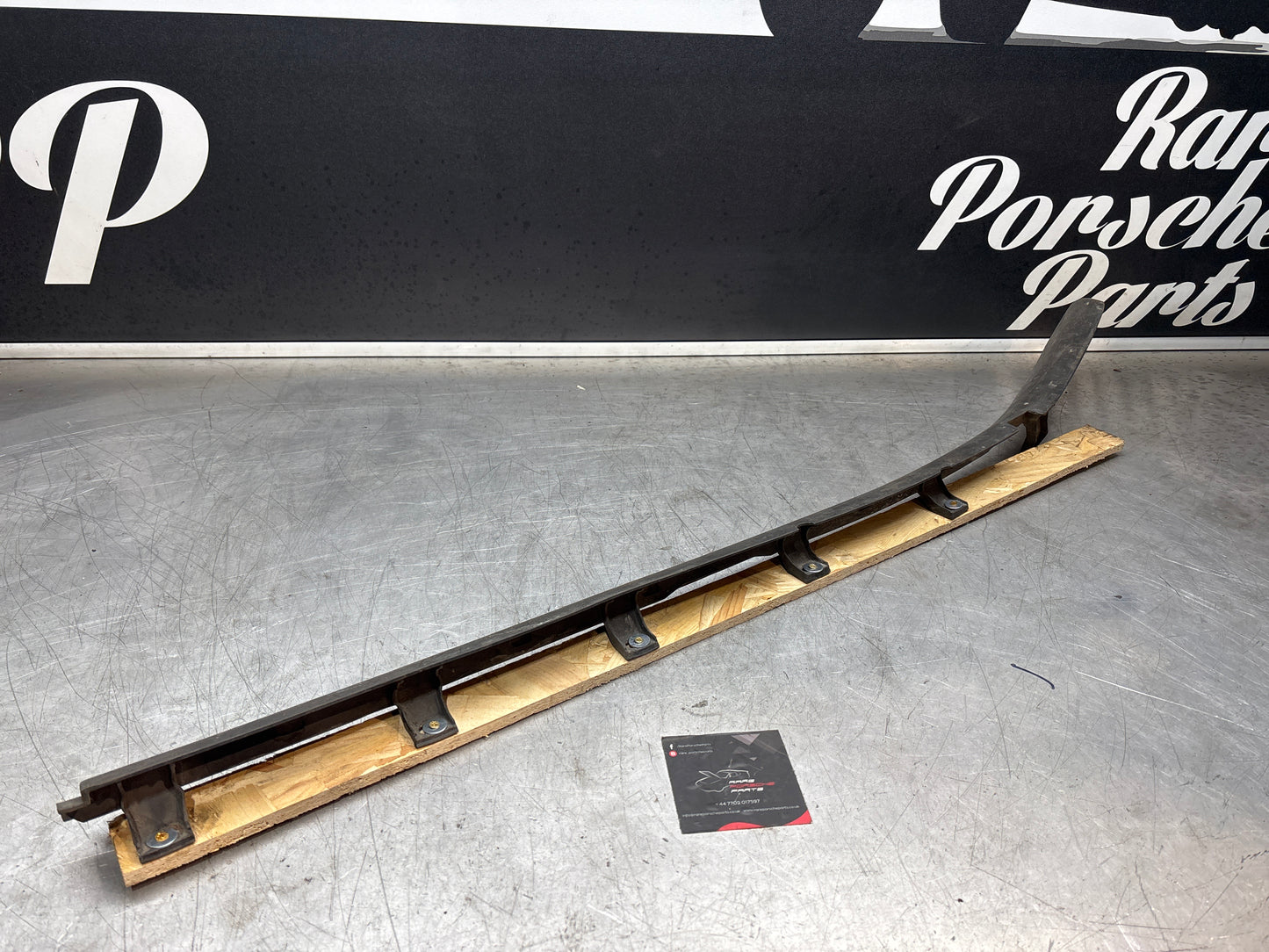 Porsche 944 lower door sill trim molding left side, used 95155919500