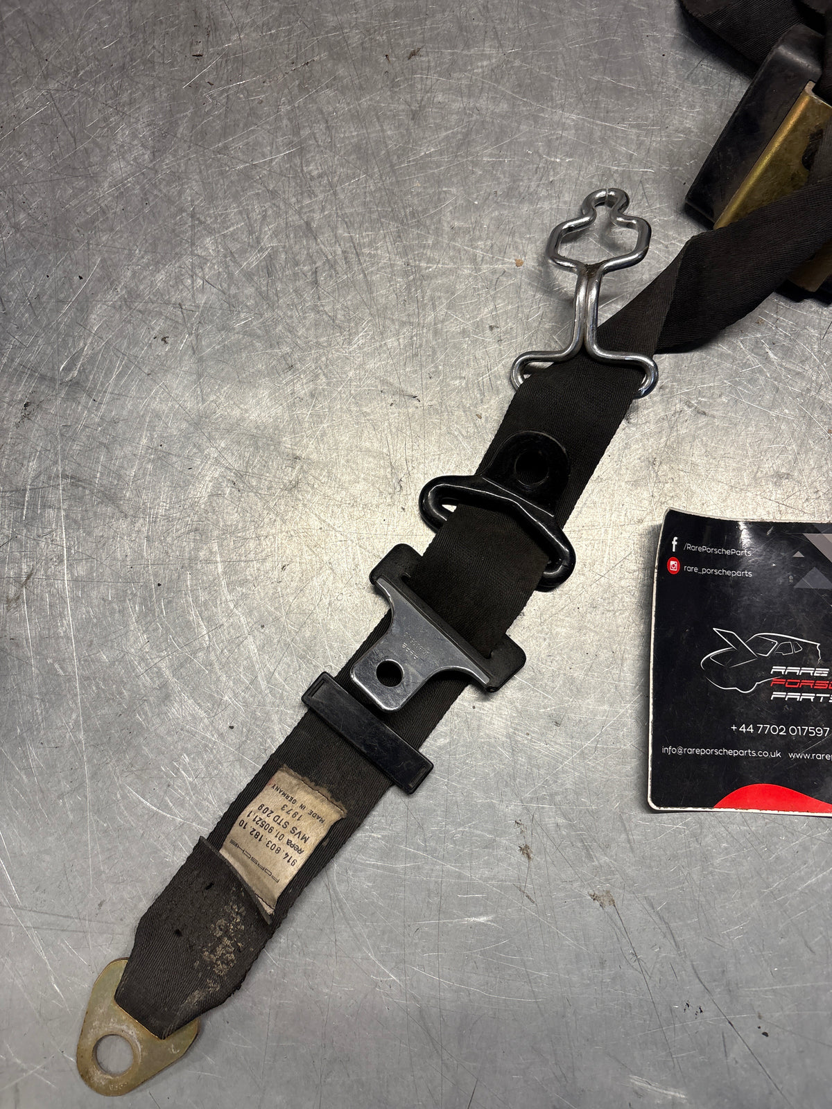Porsche 914 right side seat belt, used 91480318210