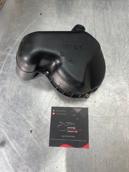 Porsche 928 Coperchio di ventilazione raffreddamento alternatore 92860313307, usato