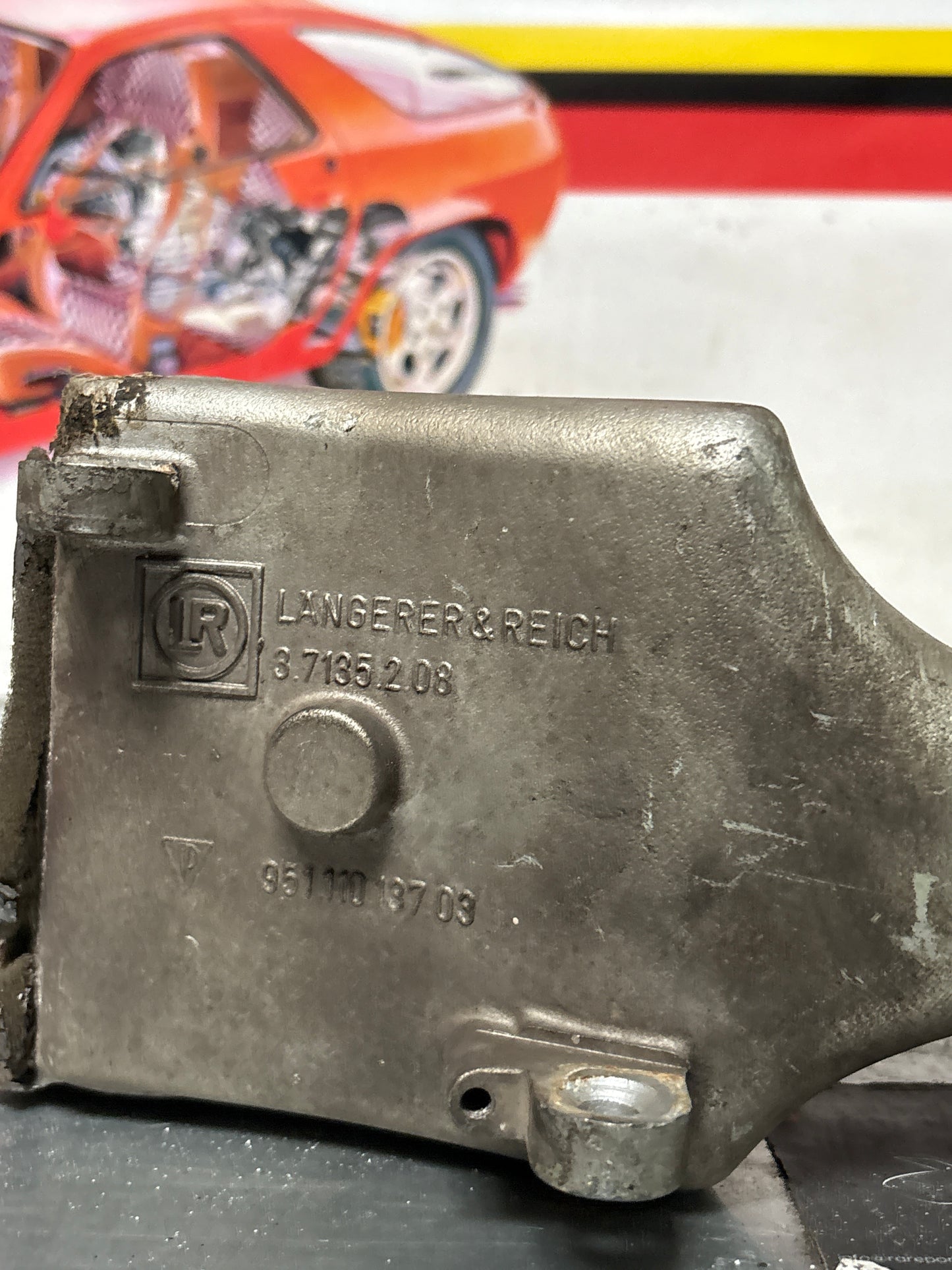 Porsche 944 Turbo Intercooler 95111013703 used