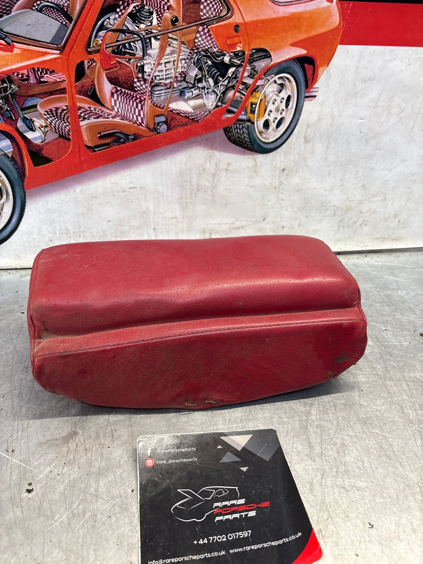 Porsche 928 rear left seat upper cushion, leather, can-can red, used 92852204550
