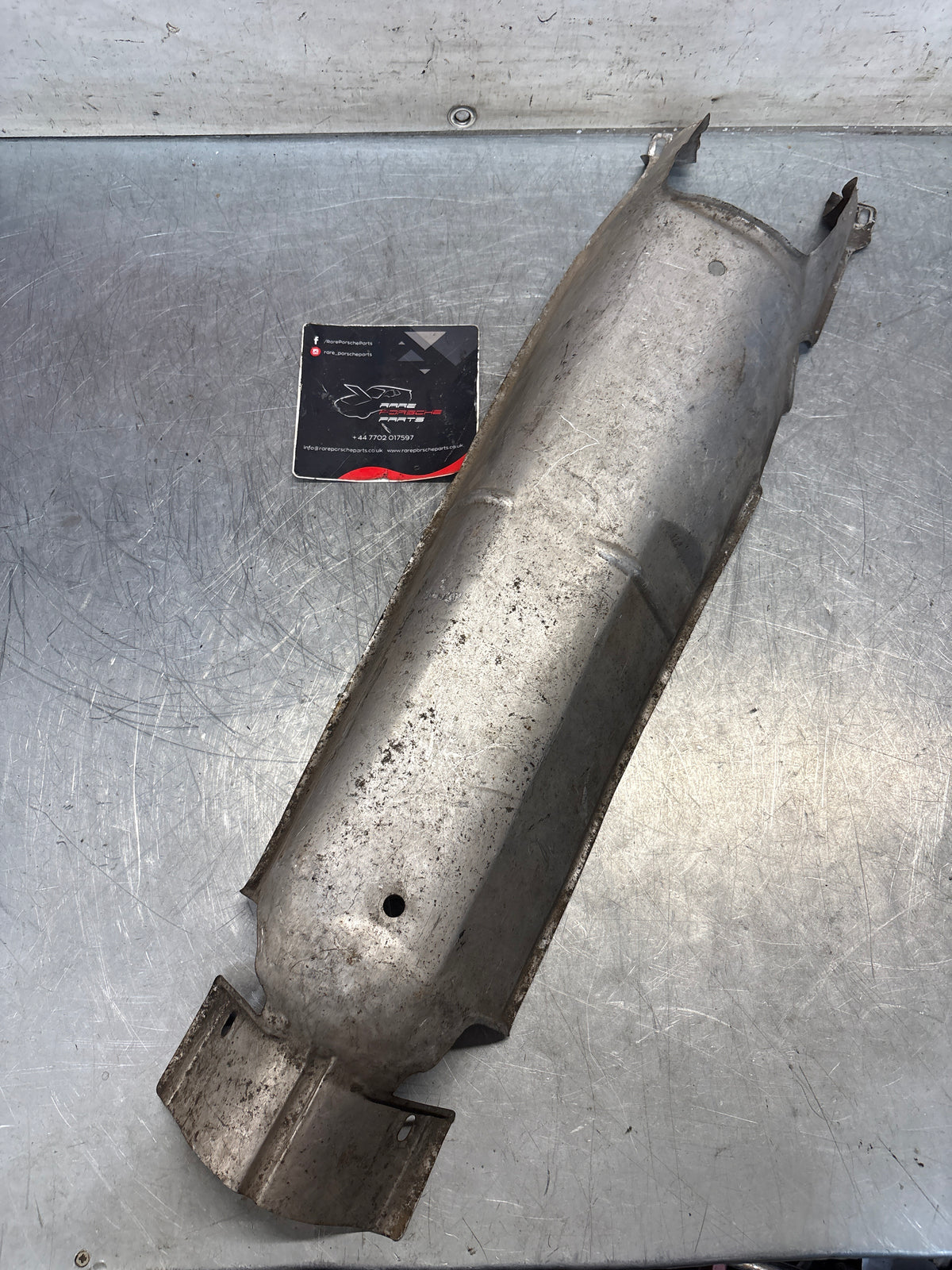 Porsche 924 -82 heat shield, middle section, 477803869, used