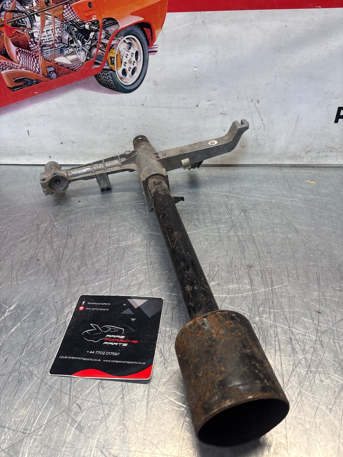 Porsche 928 steering coloumn assembly, used 92834707300 / 01