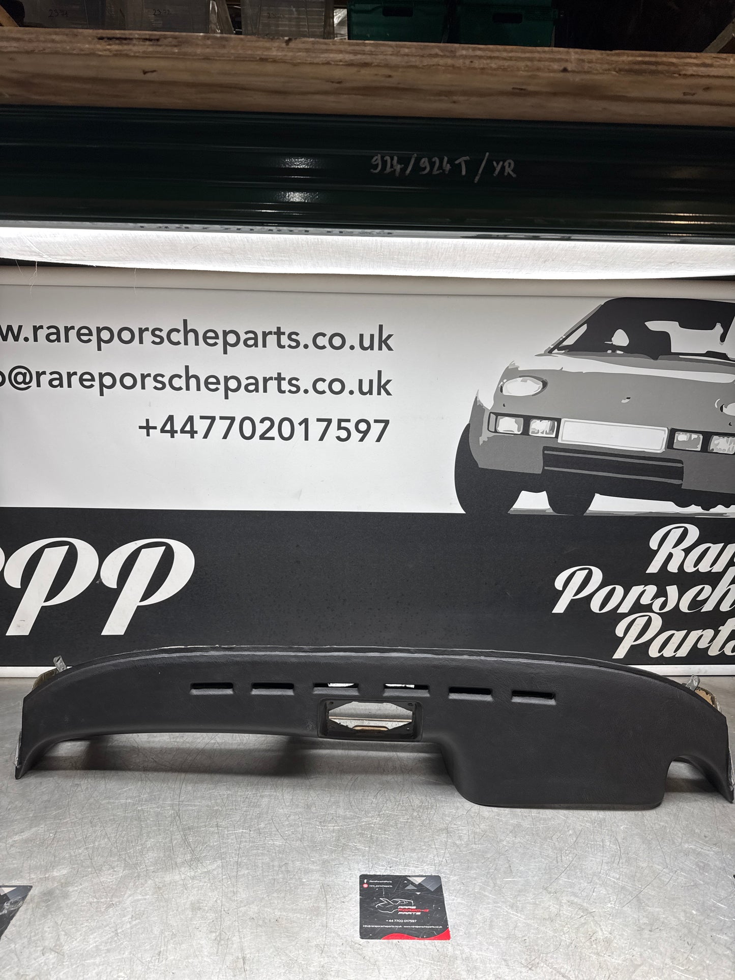 Porsche 924 944 reupholstered dashboard, black, with glove box lid