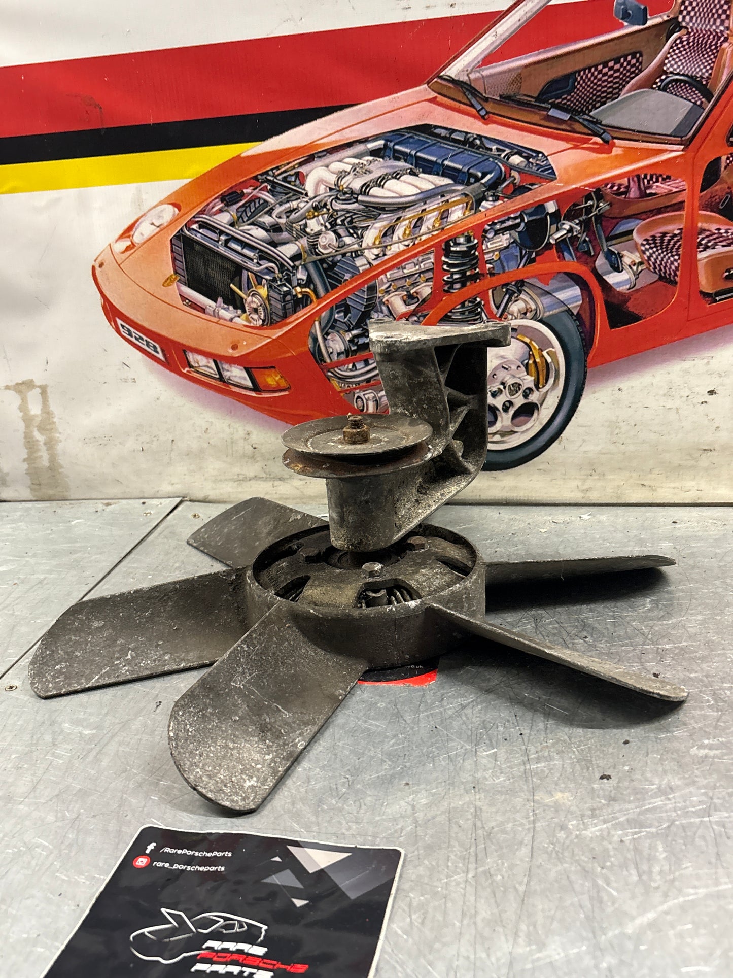 Porsche 928 Engine cooling viscous fan with bracket used 92810613701, 9281061101R