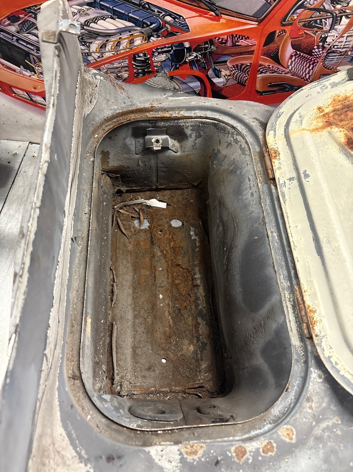 Porsche 928 Battery tray cut, 92850180502 used