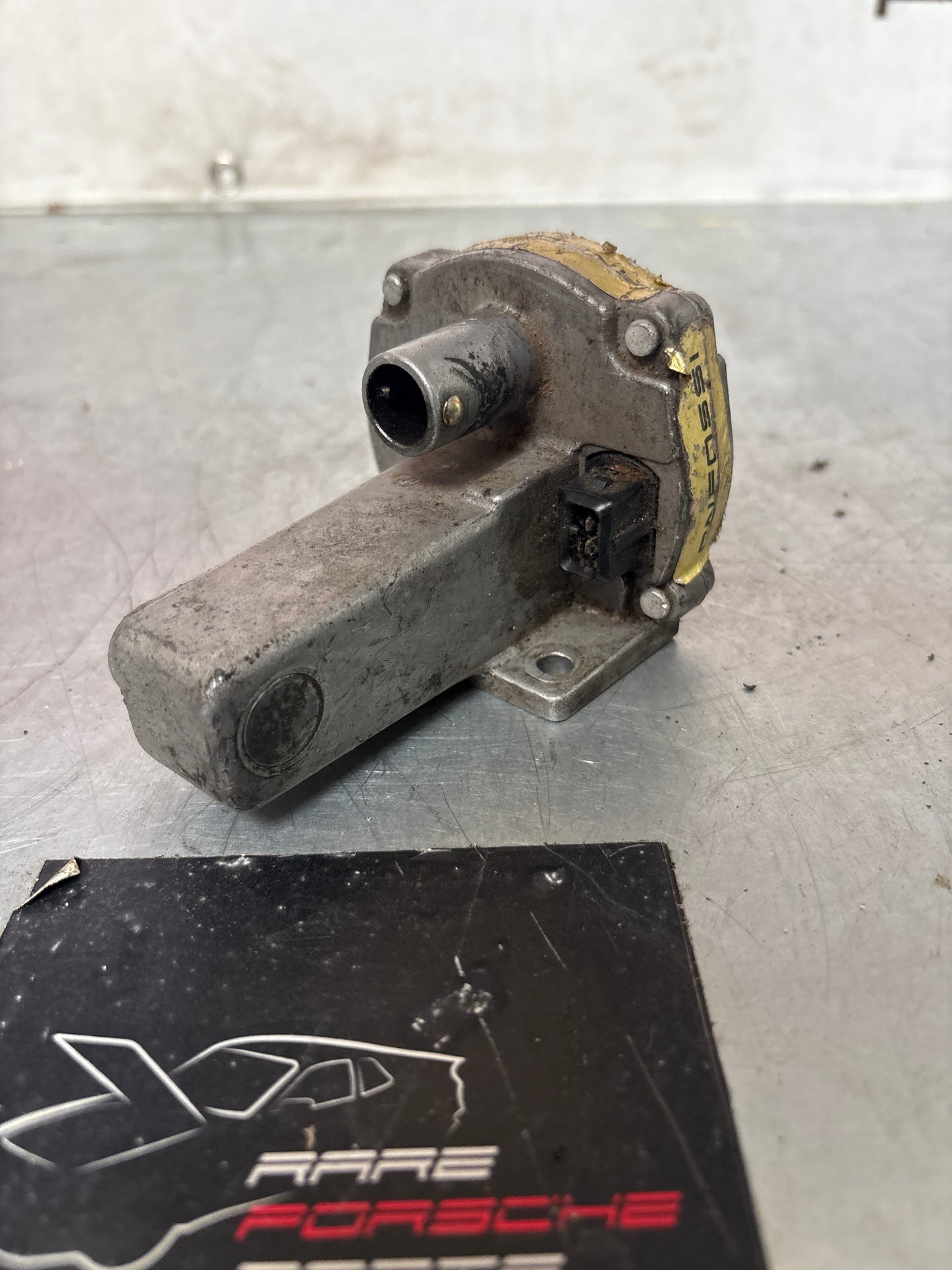 Porsche 911 / 911 Turbo / 924 Turbo Auxiliary Air Valve, used 0280140220