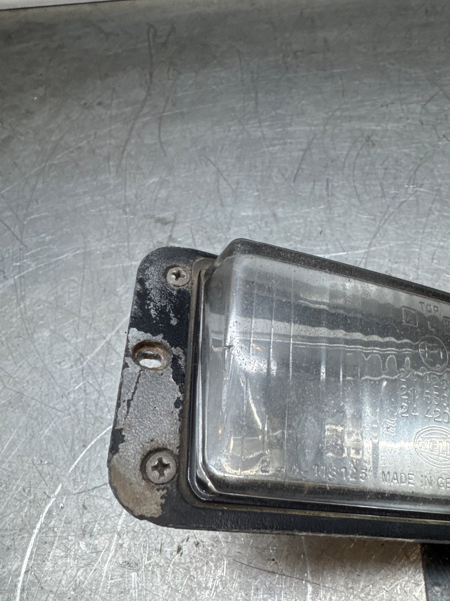 Porsche 924 Front left driving light, Used. No case. 477941751D