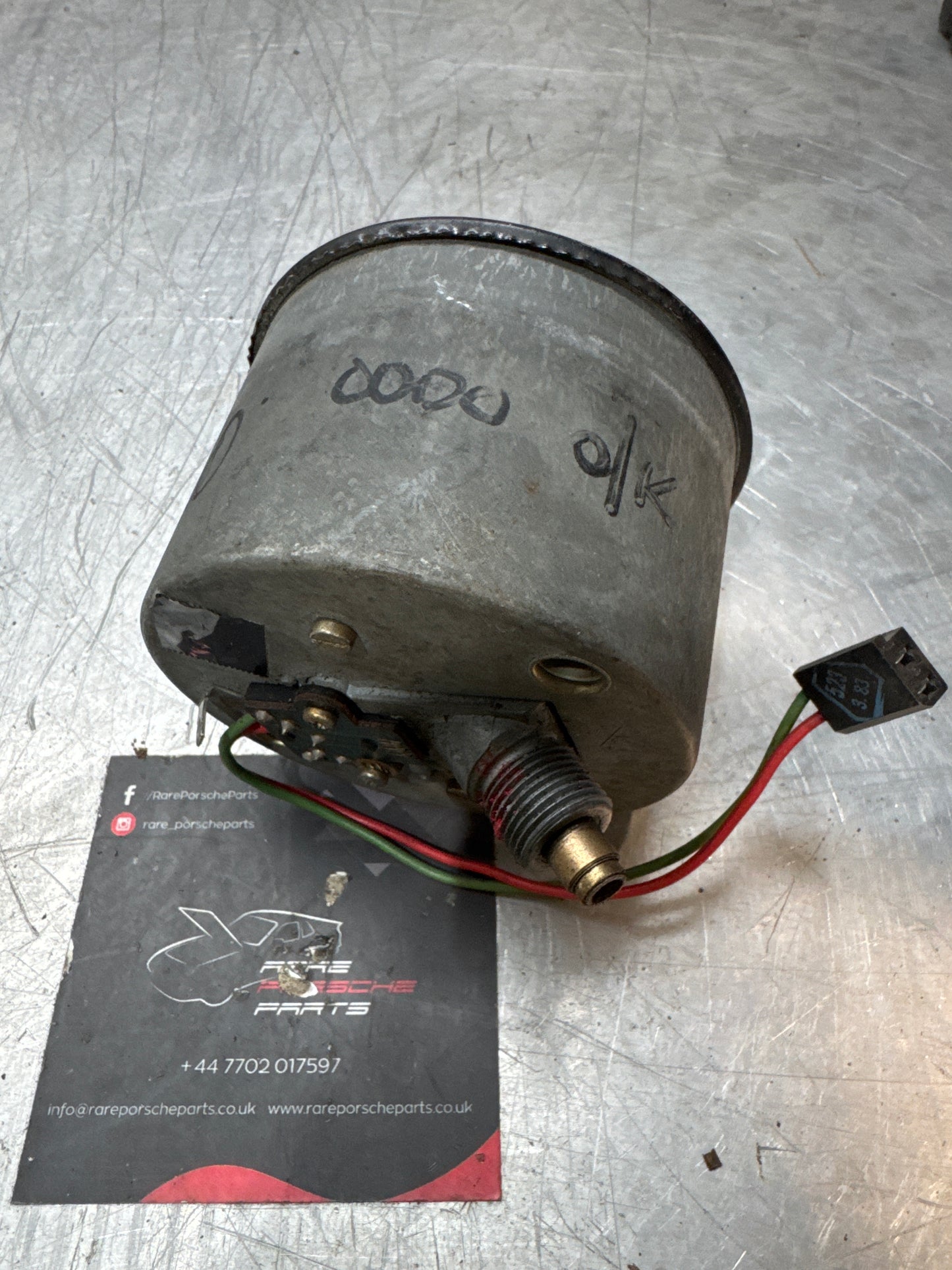 Porsche 944 speedometer showing 20008 miles 94464103600 spares or repair