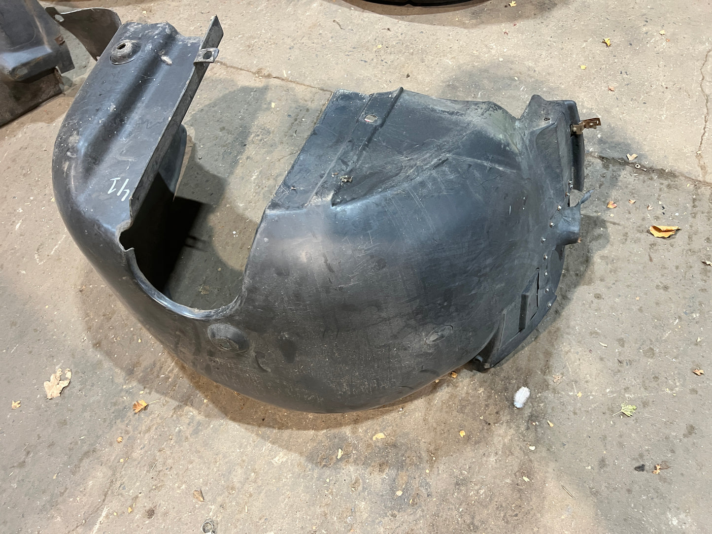 Porsche 944 S2 wheel arch liner Right, 94450438206 used