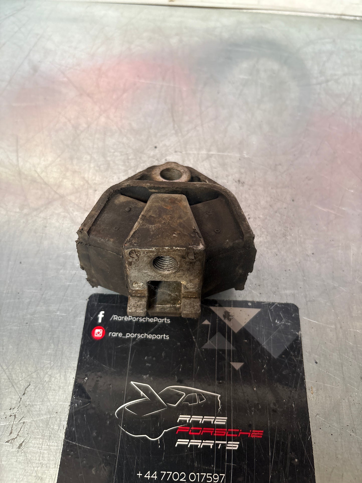 Porsche 928 transmission mount, used 92837504514