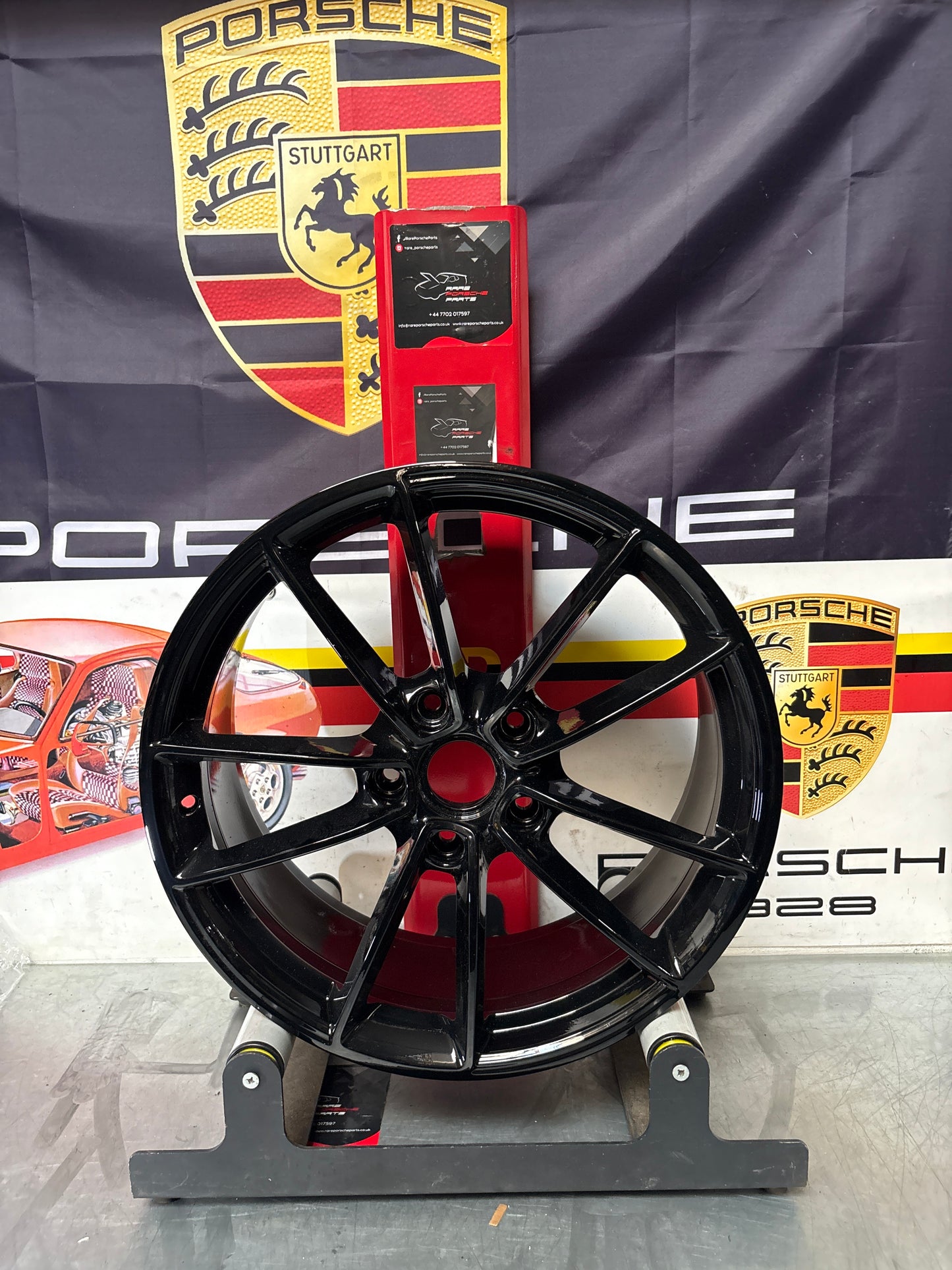 Porsche 992 911 8.5Jx20” Alloy wheel, ET53, 992601025H, very nice condition, used