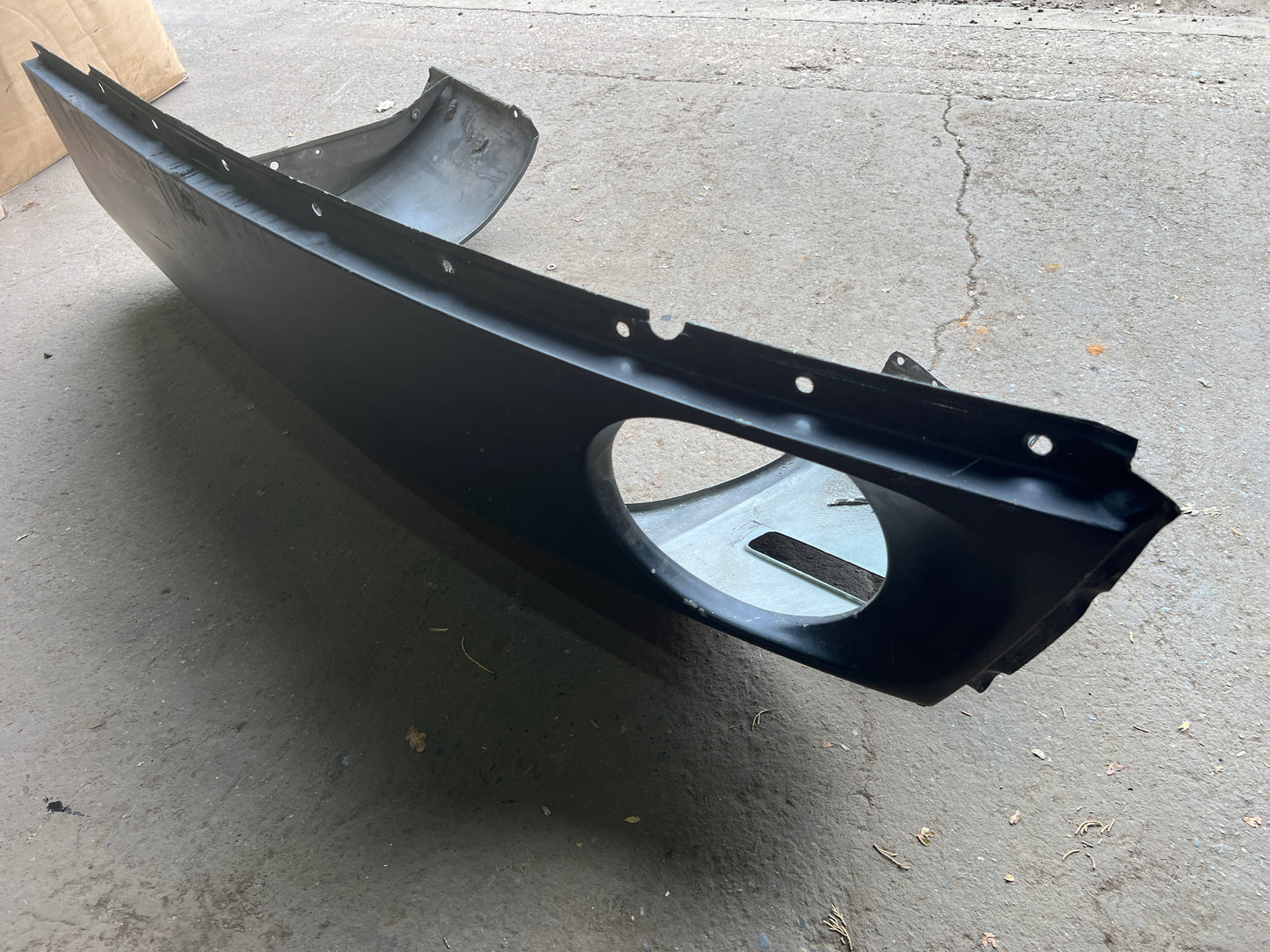 Porsche 928 -87 front right wing, used 92850301202