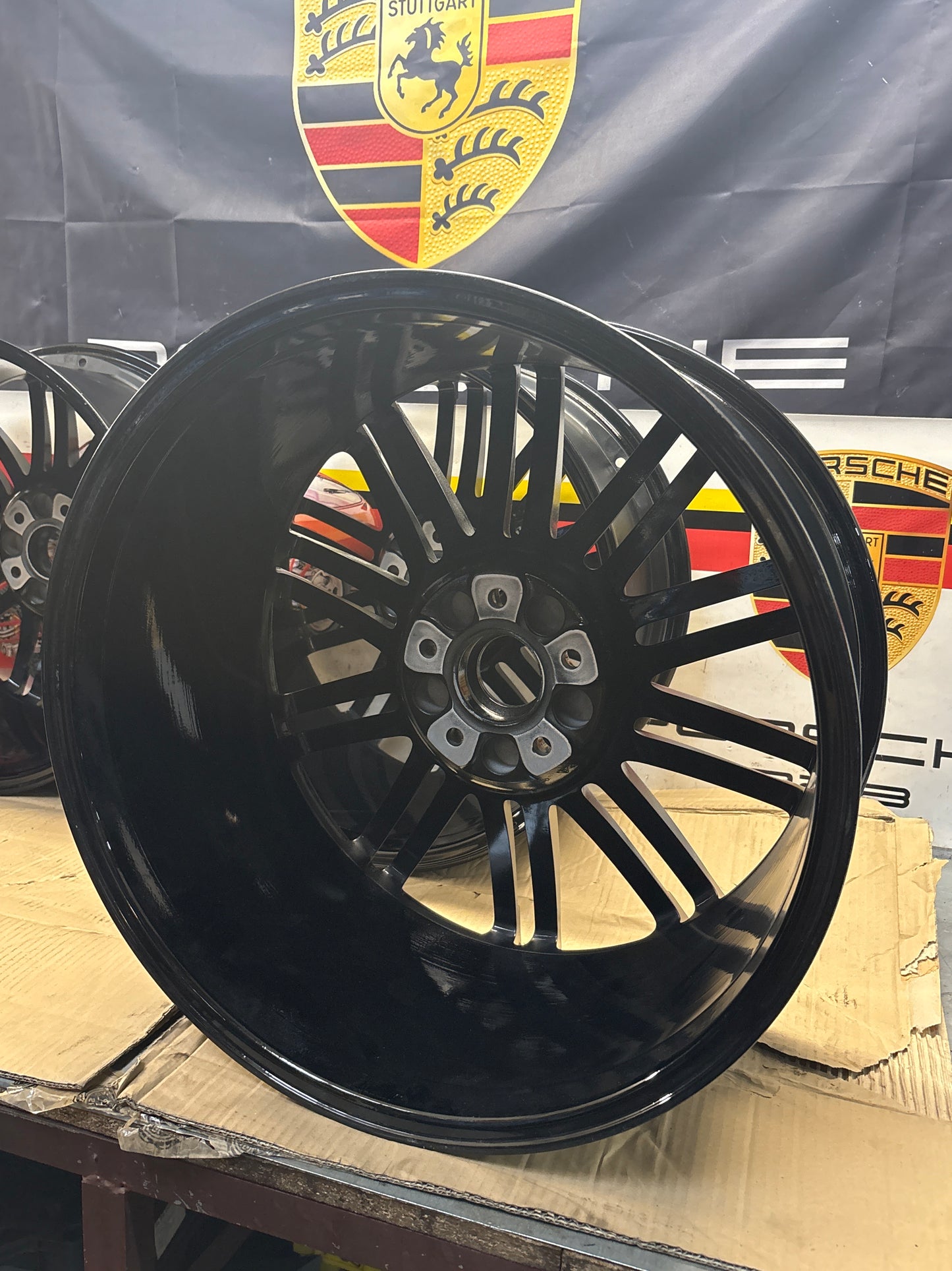 Porsche Cayenne 21-inch wheel set 92A Turbo III wheel 7P5601025AE, refurbished