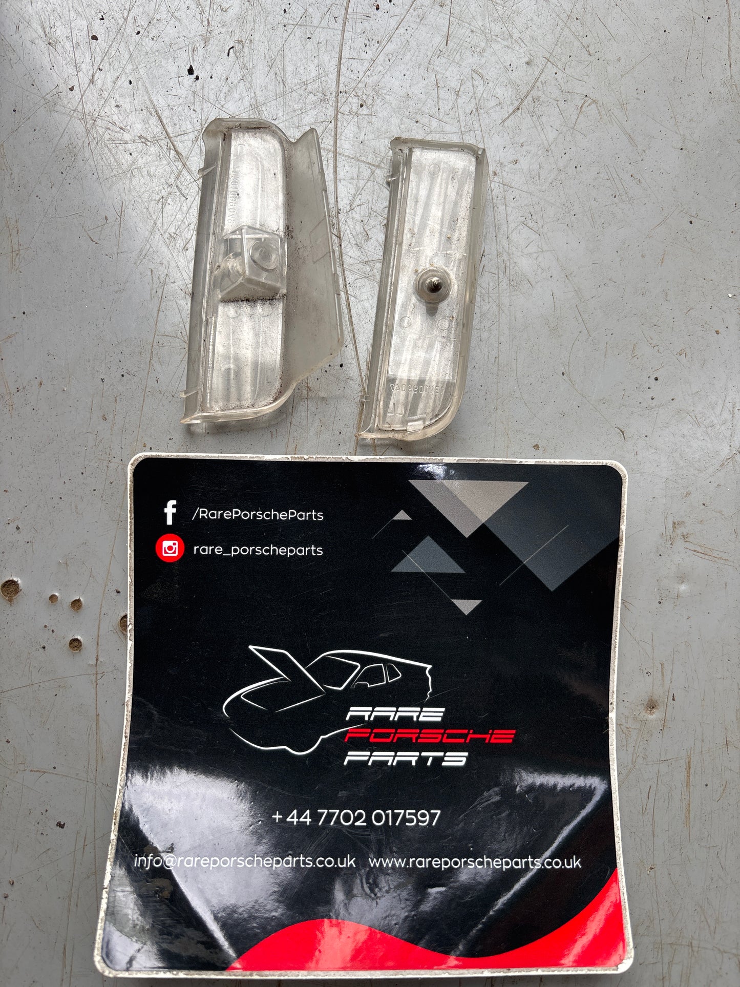 Porsche 944 S2 Turbo foglight side trim, white, left side, used 95163193100