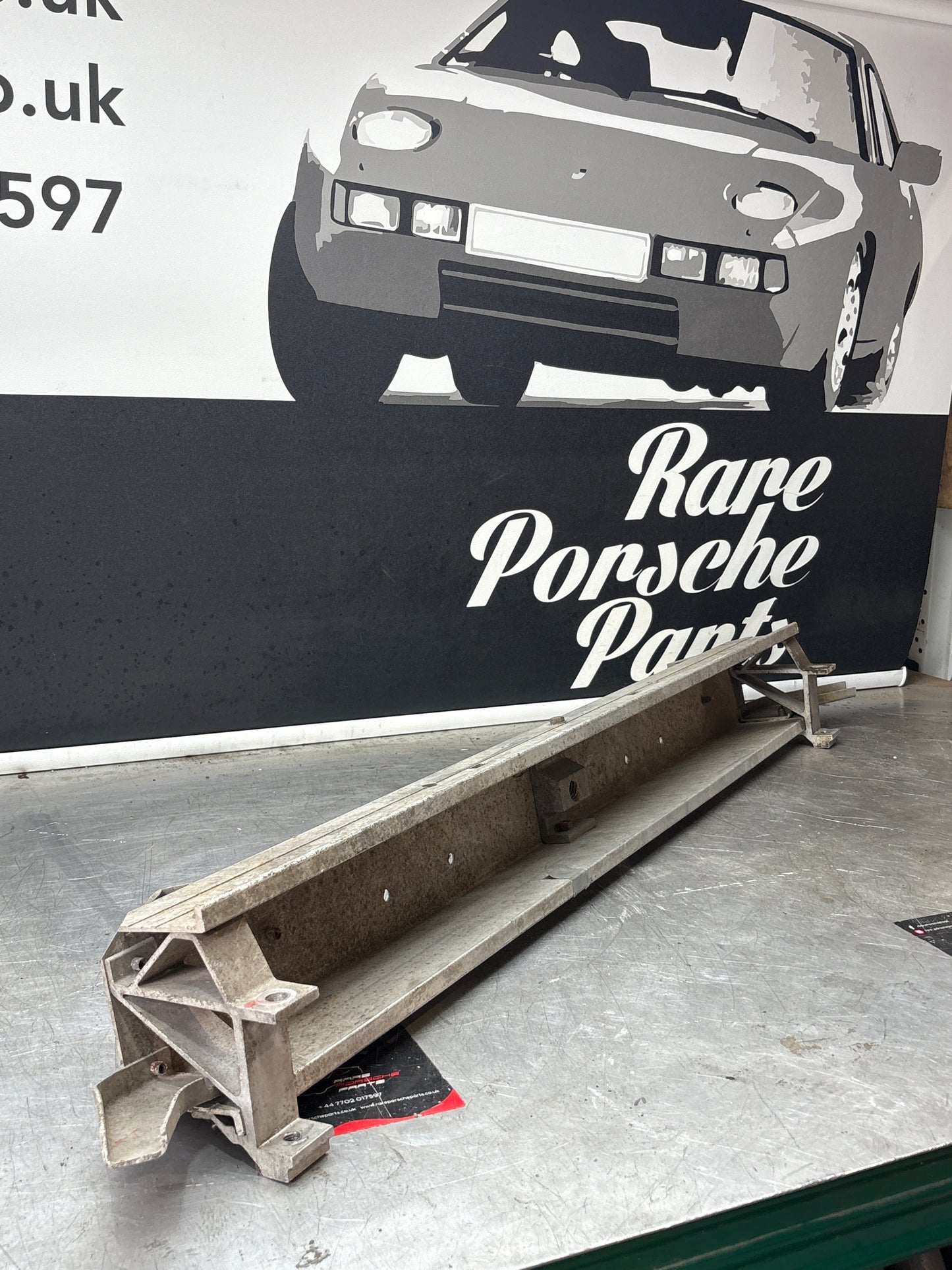 Porsche 928 S4 / GTS rear bumper reinforcement, used 92850502020