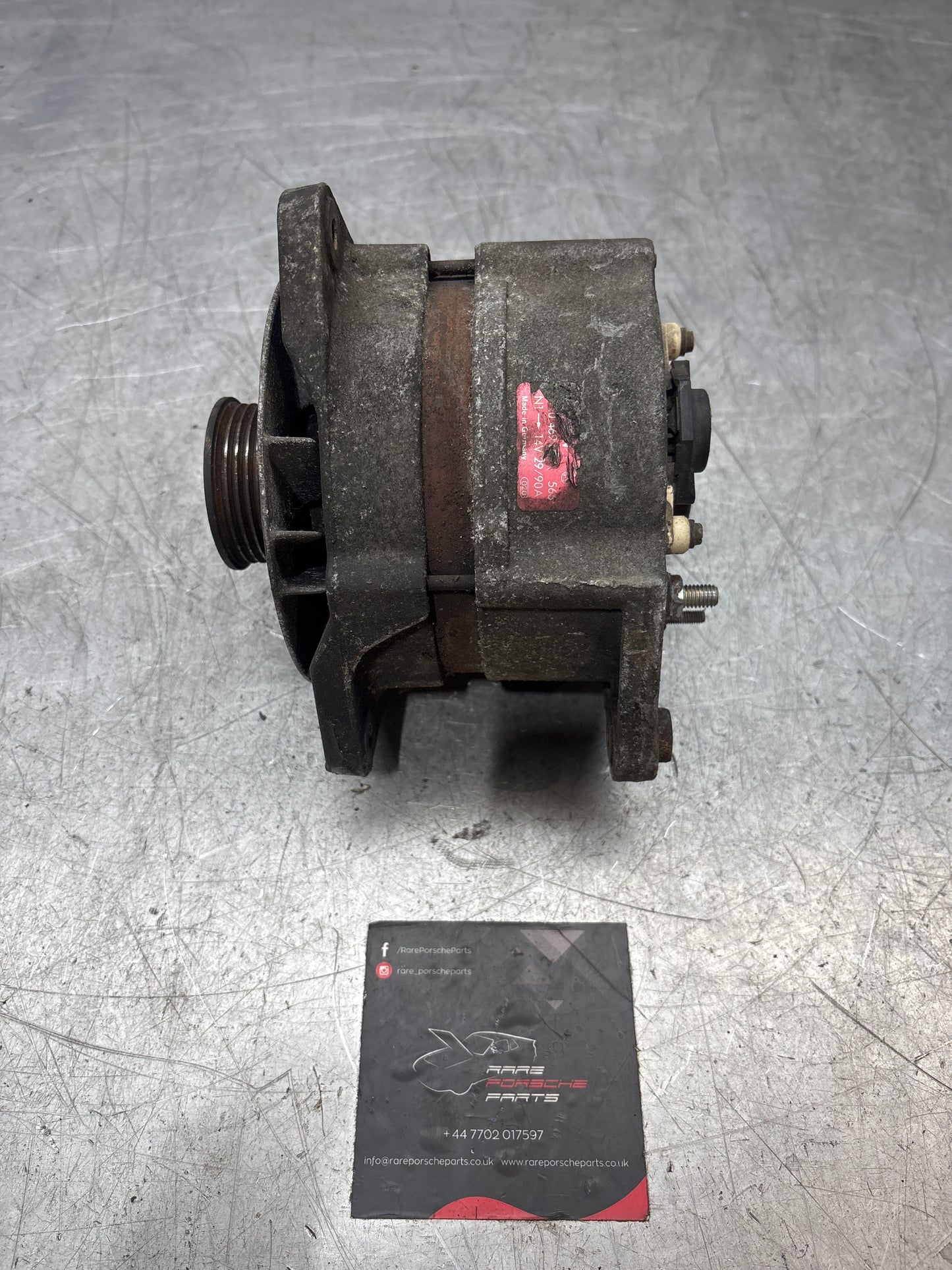 Porsche 924S / 944 2.5 models alternator. 0120469559 used