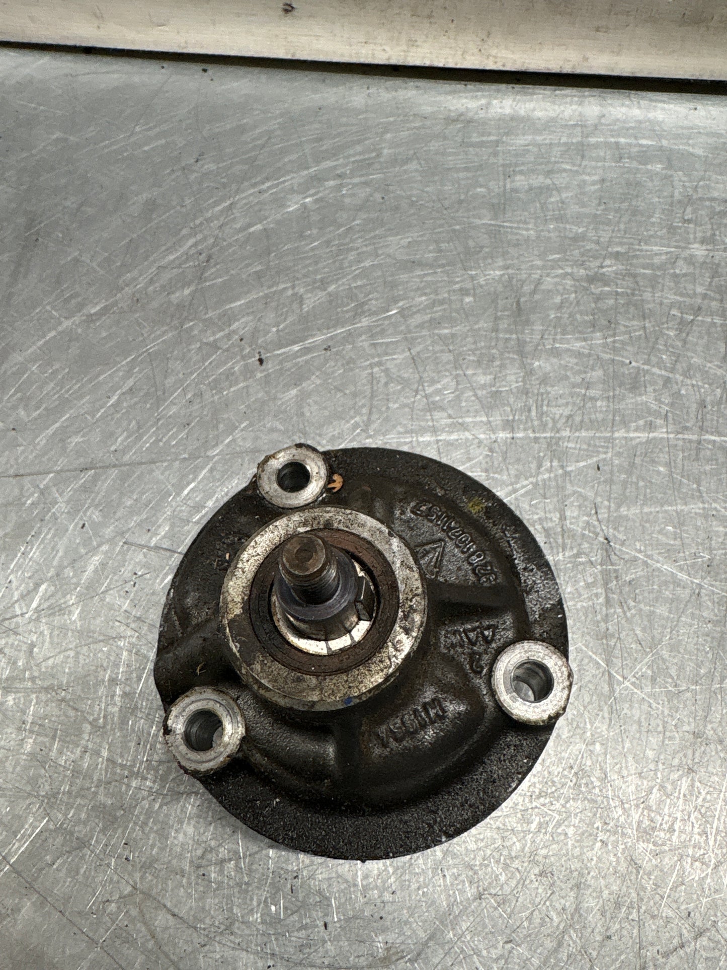 Porsche 928 Oil pump, used 9281071157R