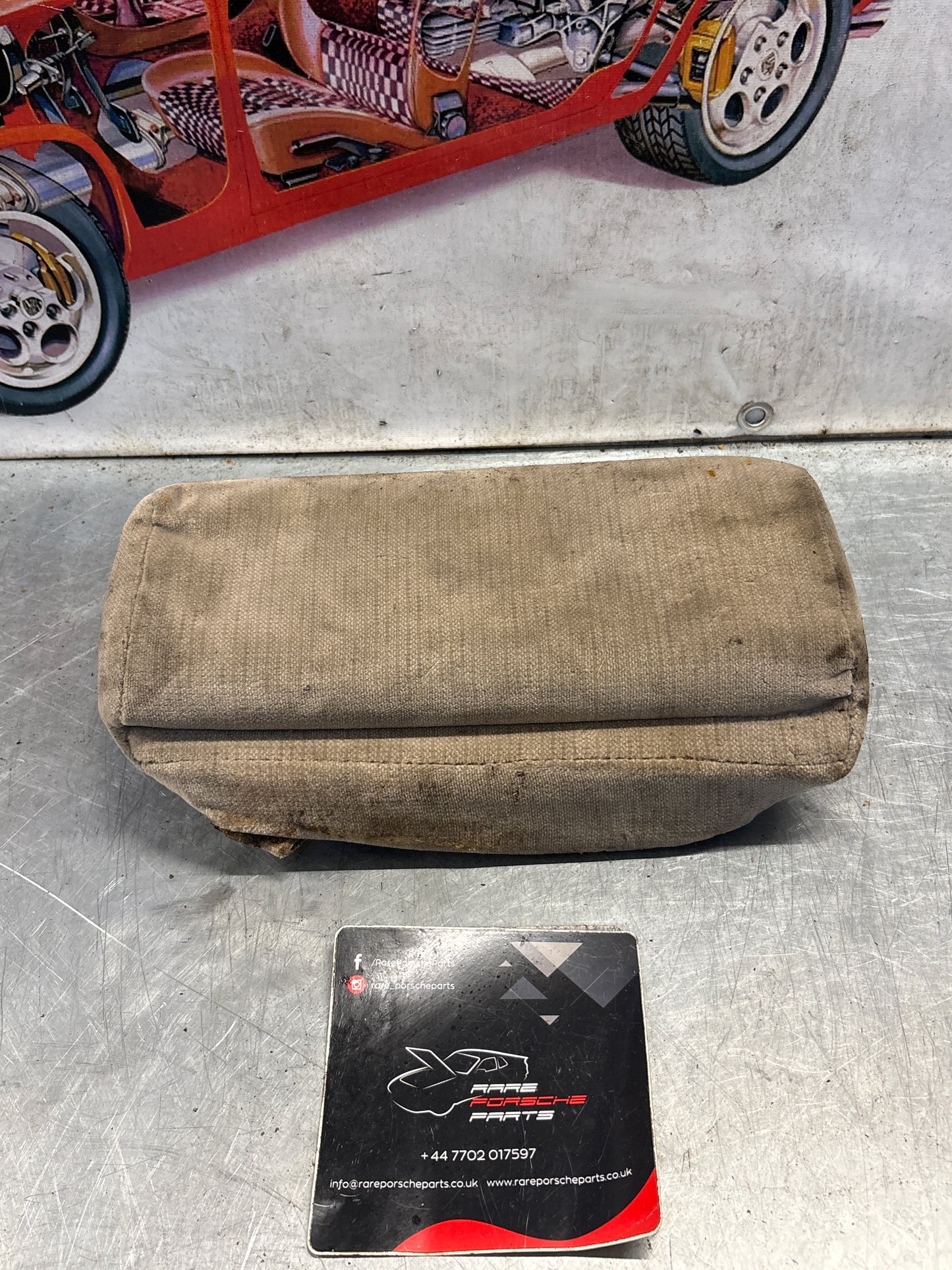 Porsche 928 rear left seat centre cushion,black pinstripe, carpeted, used 92852208751