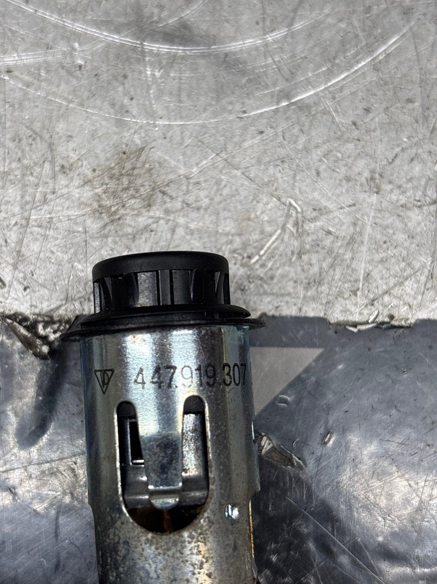 Porsche 924S cigarette lighter, used 477919307