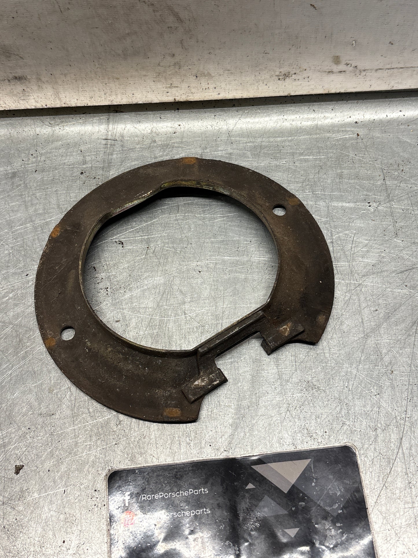 Porsche 928 brake mounting plate 92835208101, used