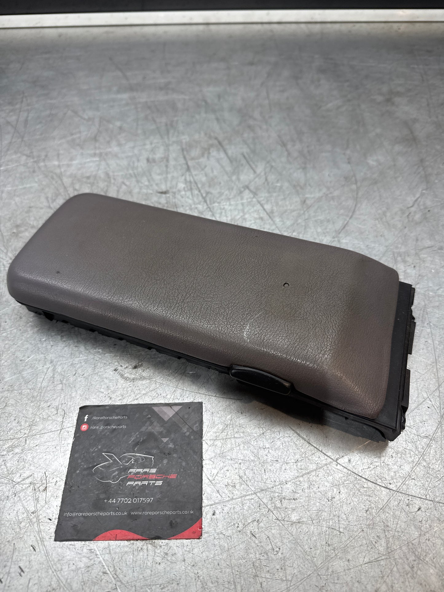 Porsche 944 86-92 arm rest grey 94555206300 spares or repair RHD
