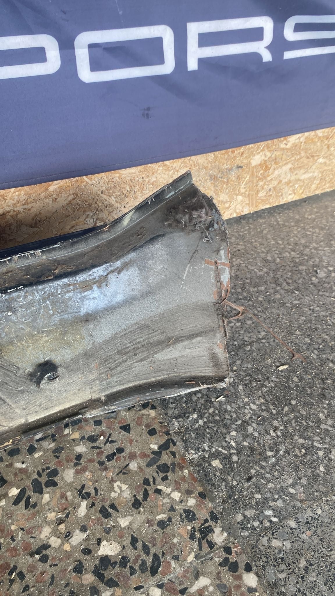 Porsche 944 right sill section with 94450361200