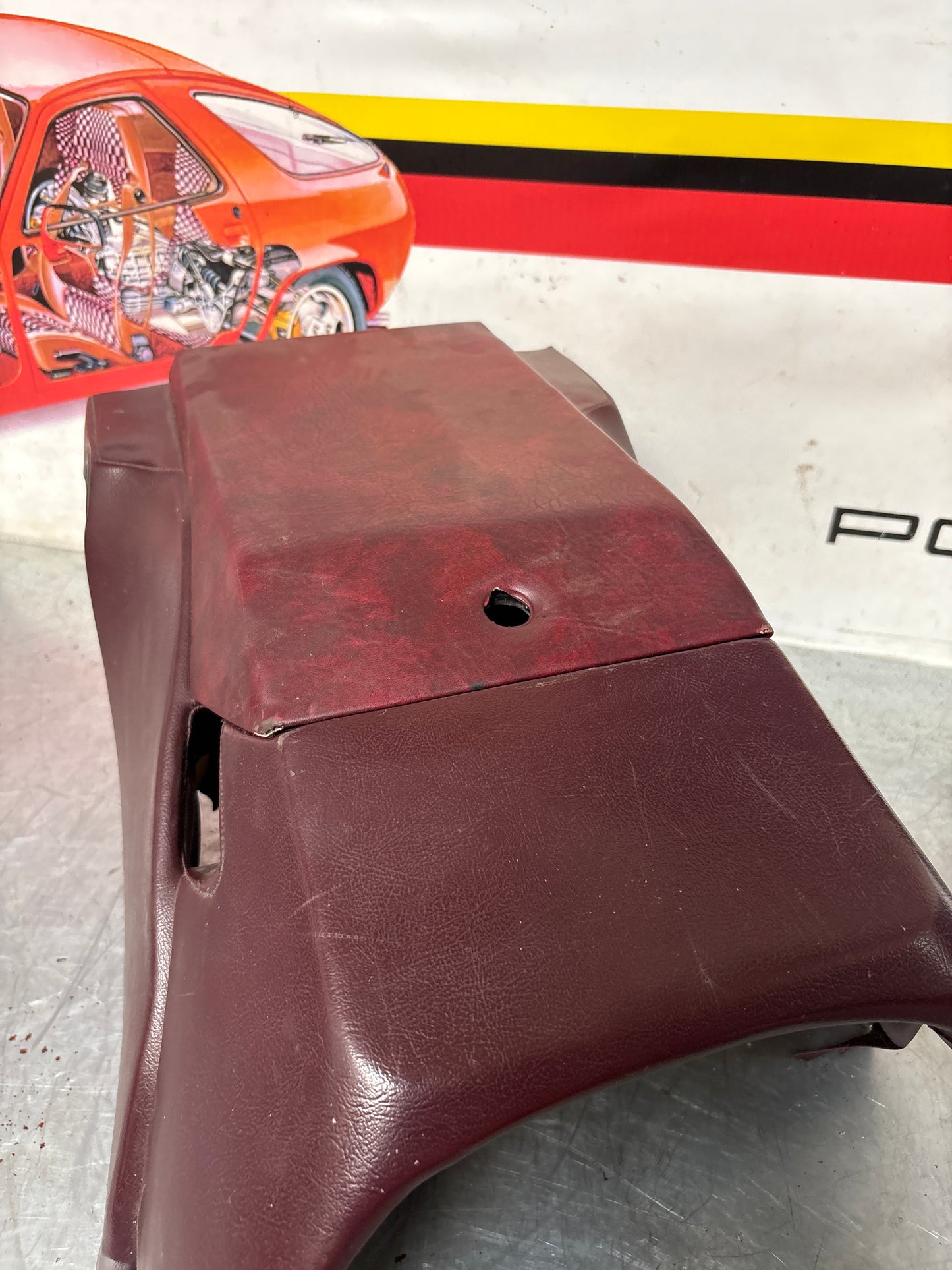 Porsche 928 S center console, rear armrest, Burgrundy, no key, and lock 92852206757 92852206150 used