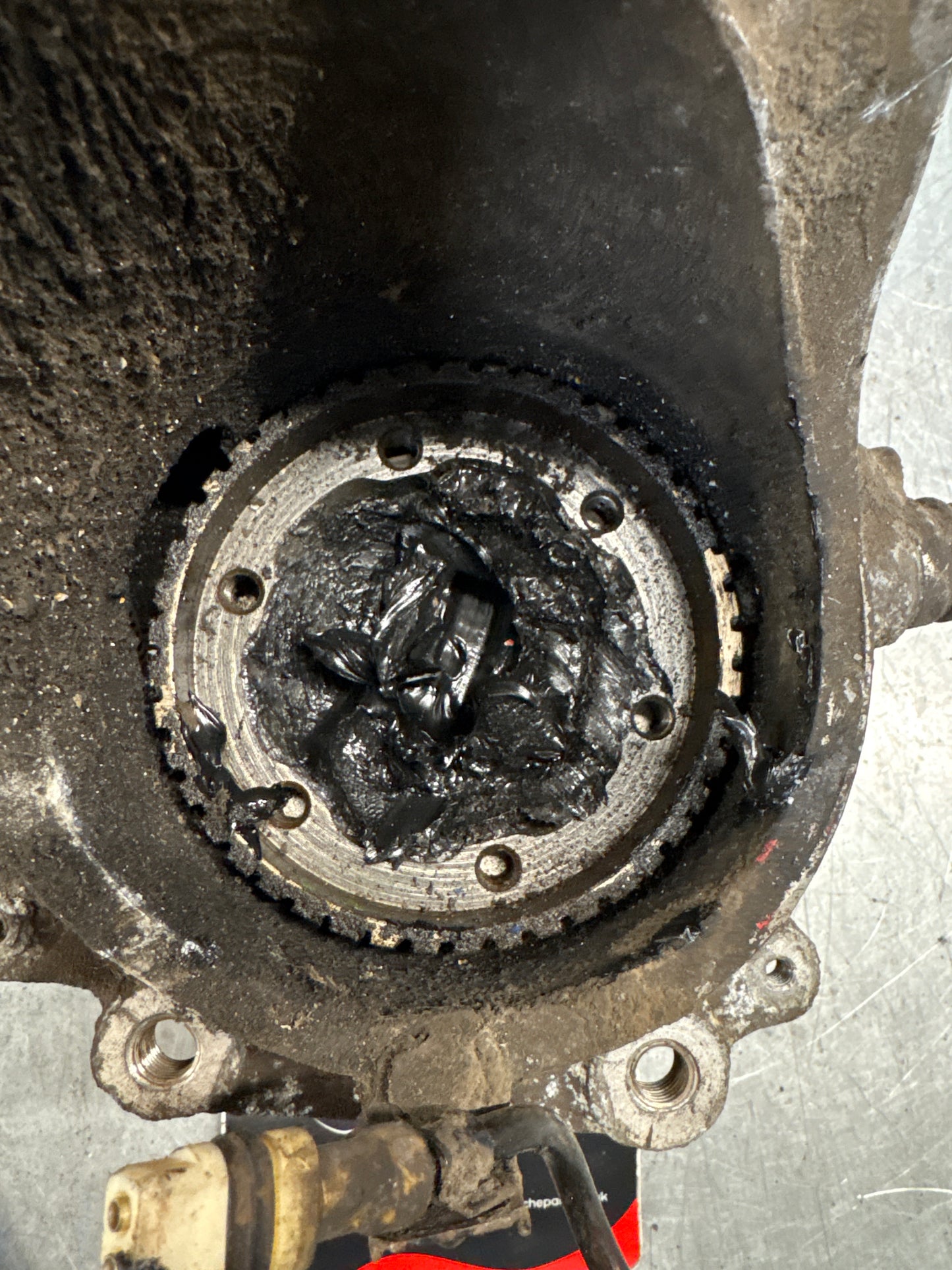 Porsche 944 alloy rear right trailing arm, used 95133151405 / 9513315144R used, with hubs