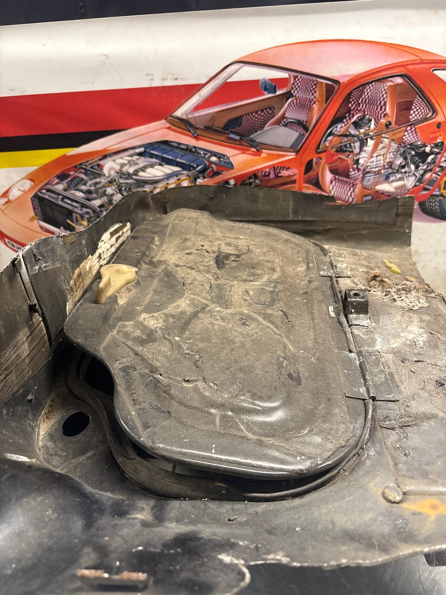 Porsche 928 Battery tray cut, 92850180502 used