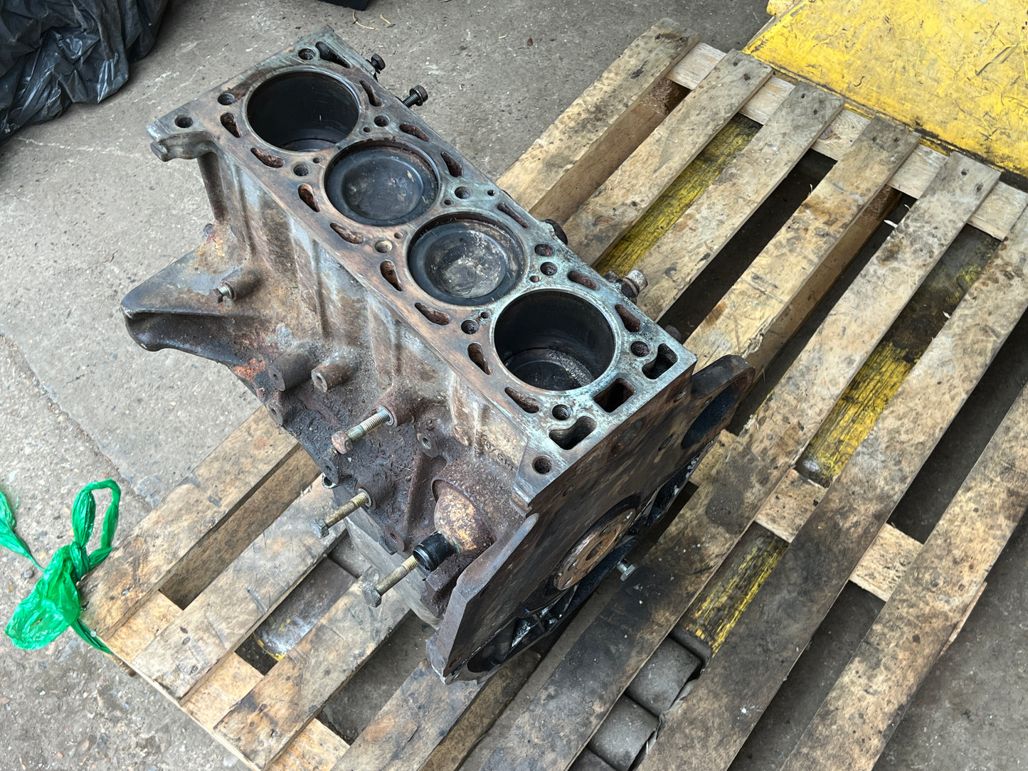Porsche 924 Turbo S2 Engine, Short Block 931 for spare or repairs